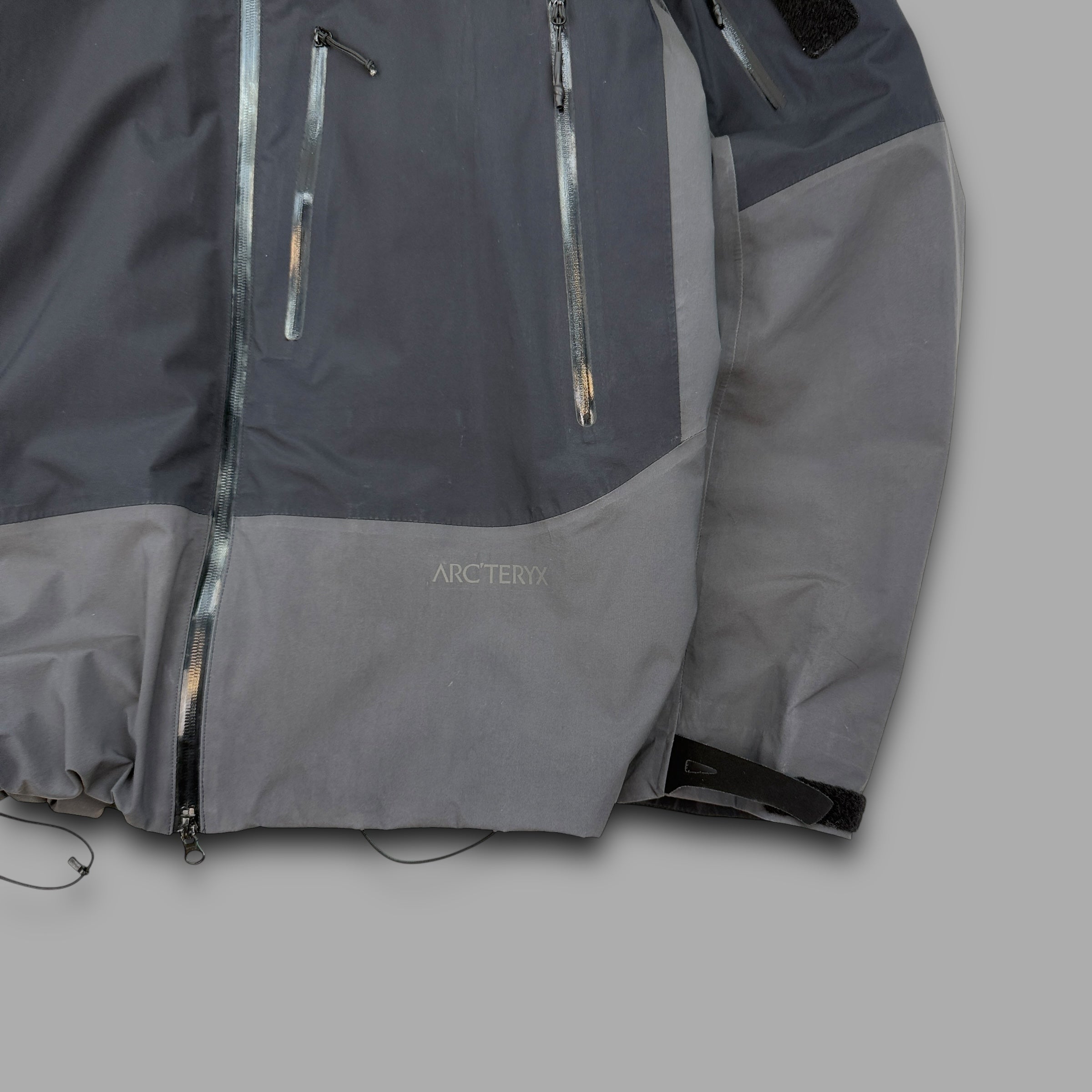 Arc'teryx 2021 technical gore-tex axis insulated shell jacket (XL)