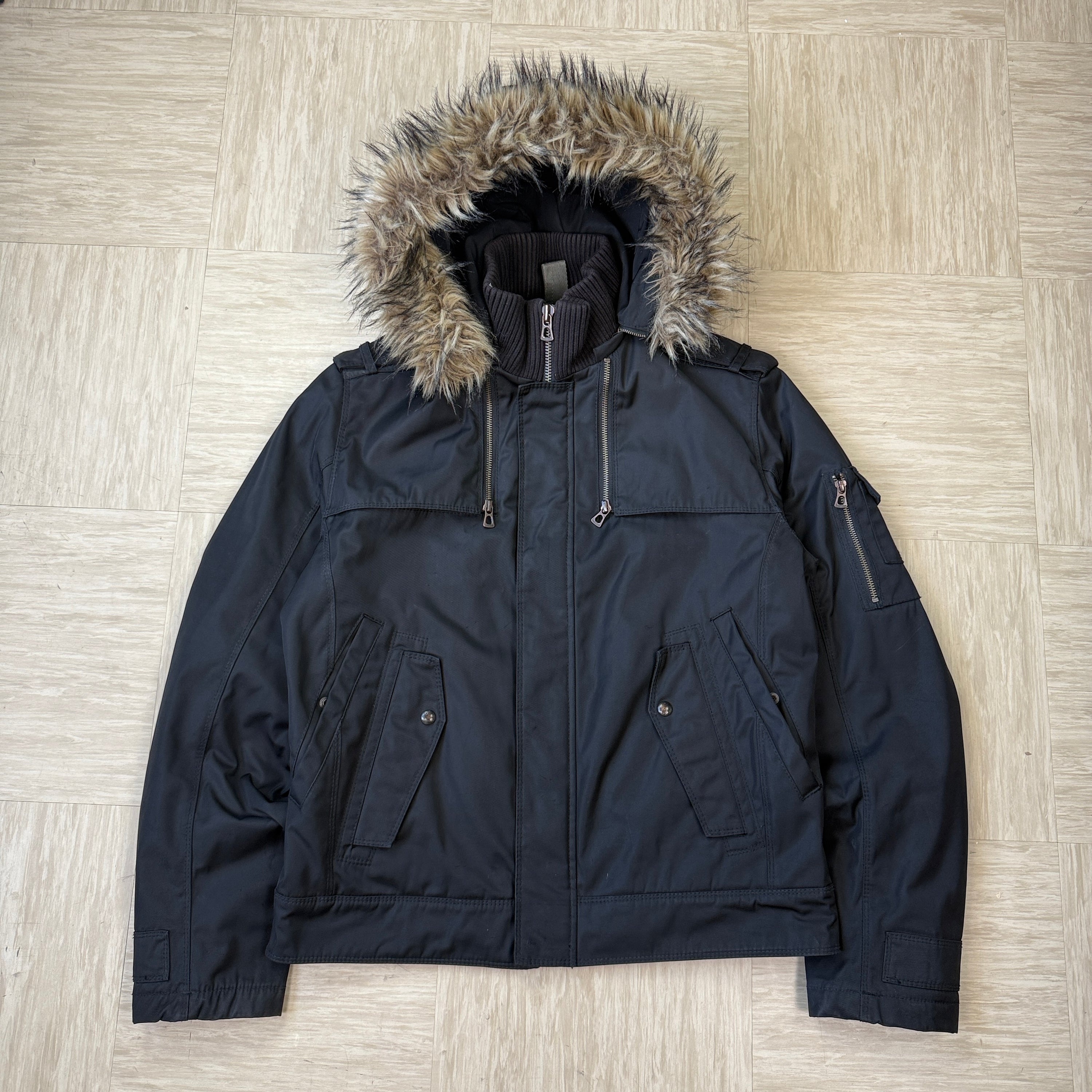 Hugo boss 2000's orange tab technical thermor nylon bomber jacket with fur hood (L)