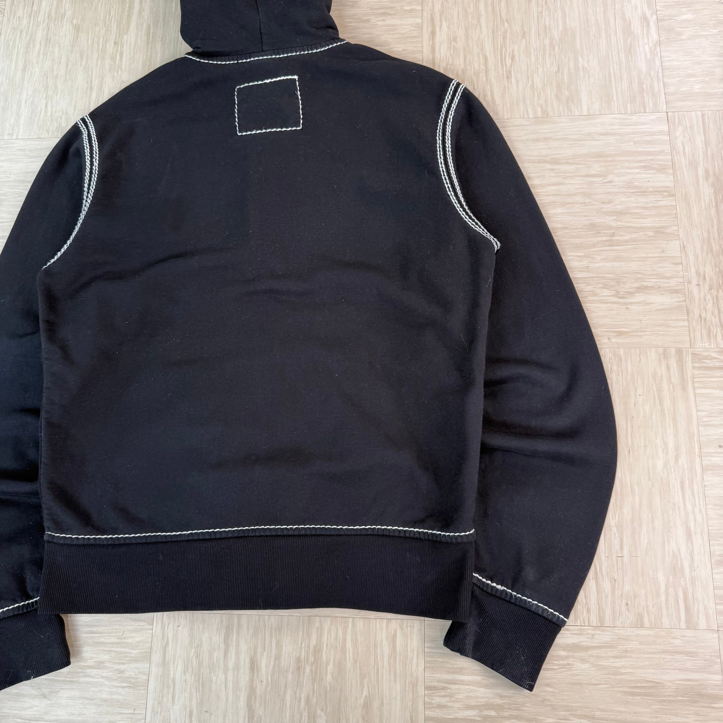 True religion 2000's triple stitch zip up hoodie (L)