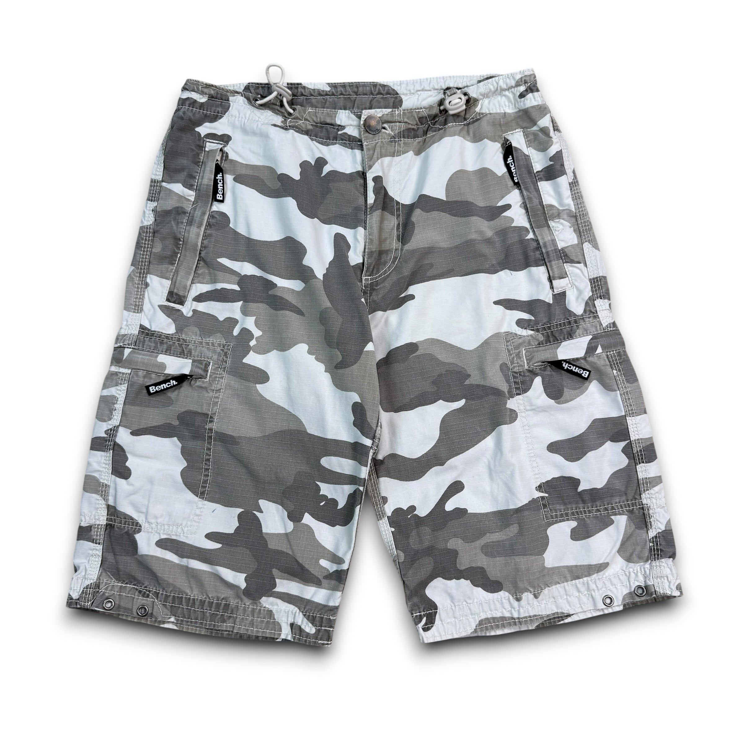 Bench 2000's light camo cargo shorts (S)