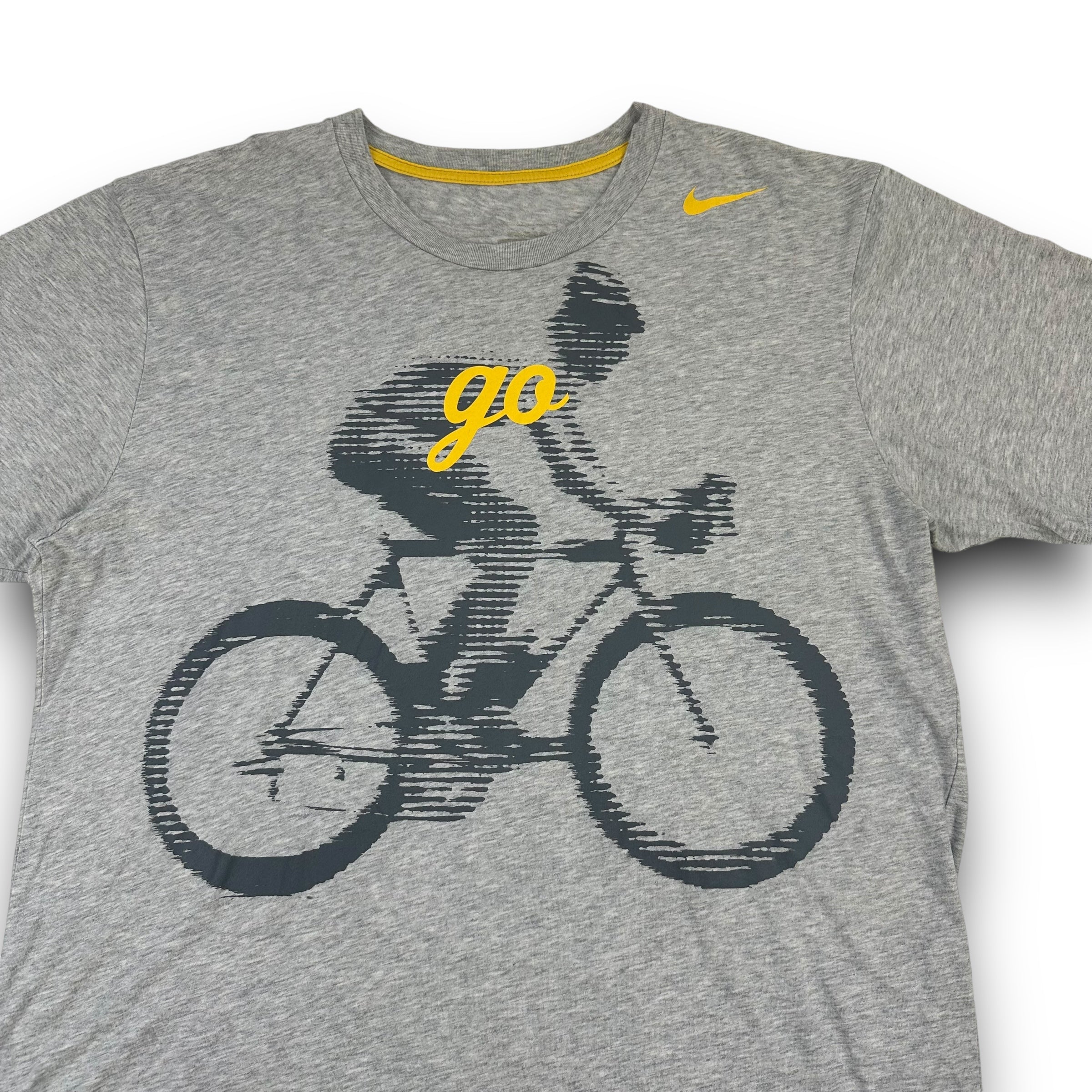 Nike 2000's livestrong graphic cycling tee (L)