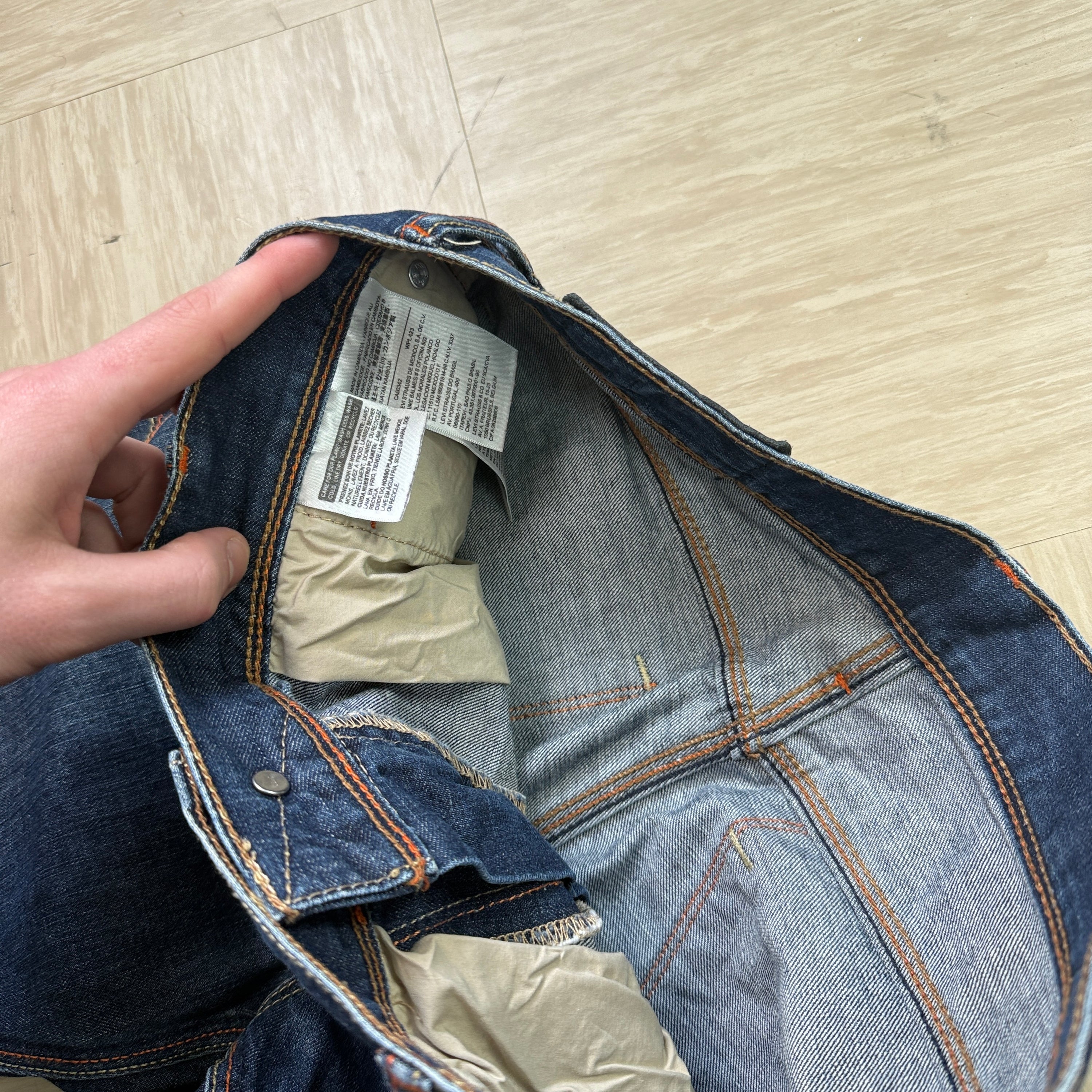Levi's 515 2000's straight bootcut denim jeans (S)