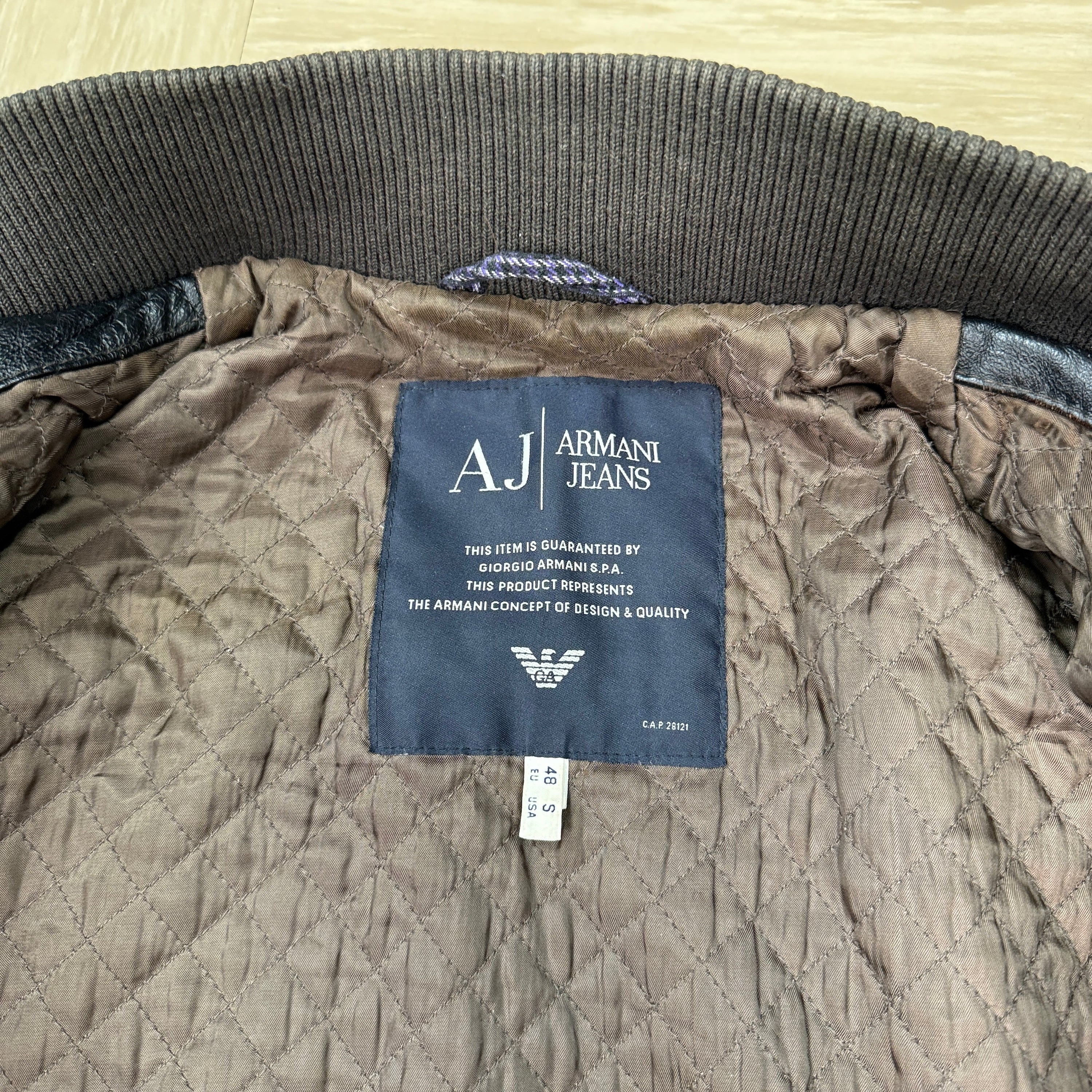 Armani 2000's multi-pocket leather hybrid jacket (S-M)
