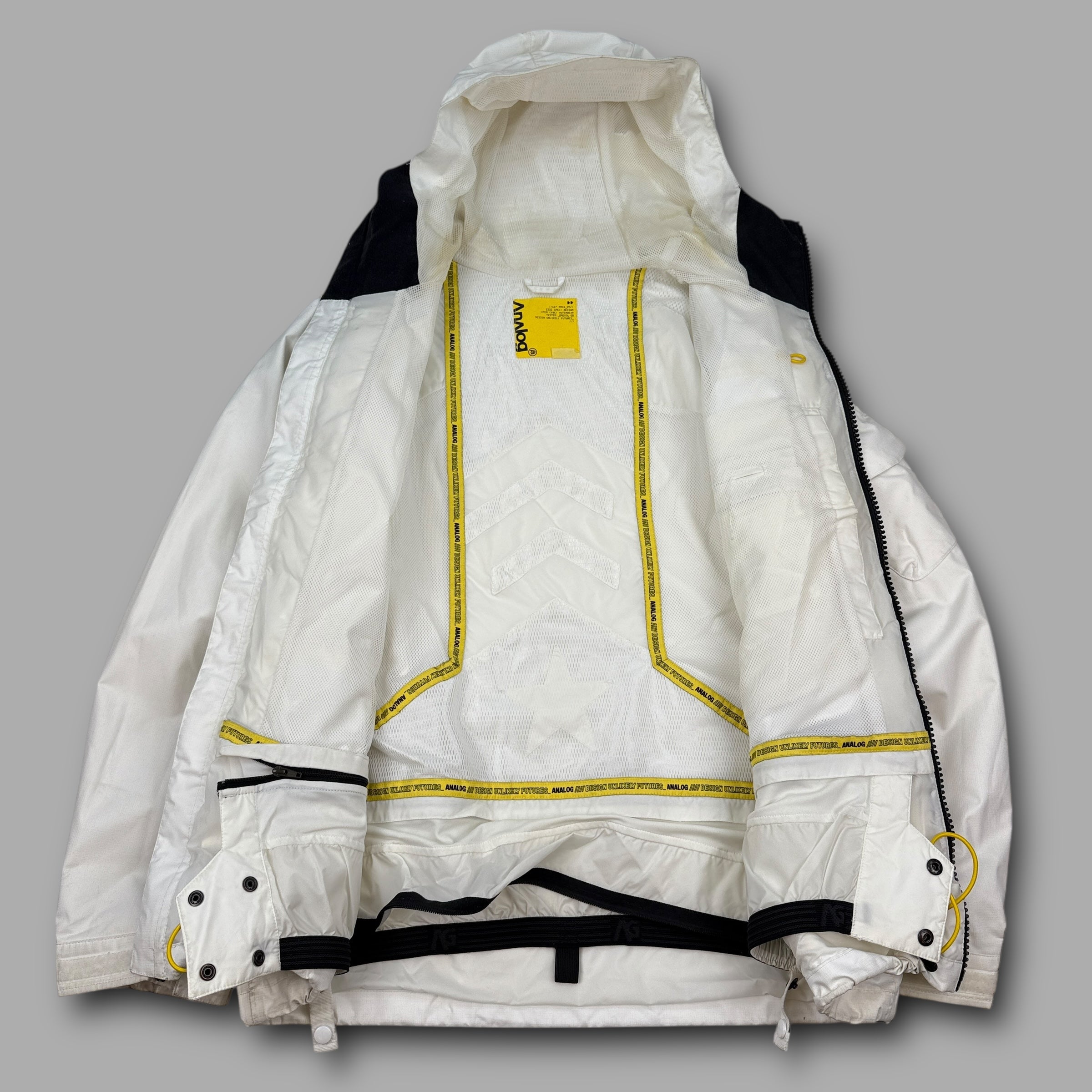 Burton analog 2000's technical multi-pocket softshell ski jacket (M)