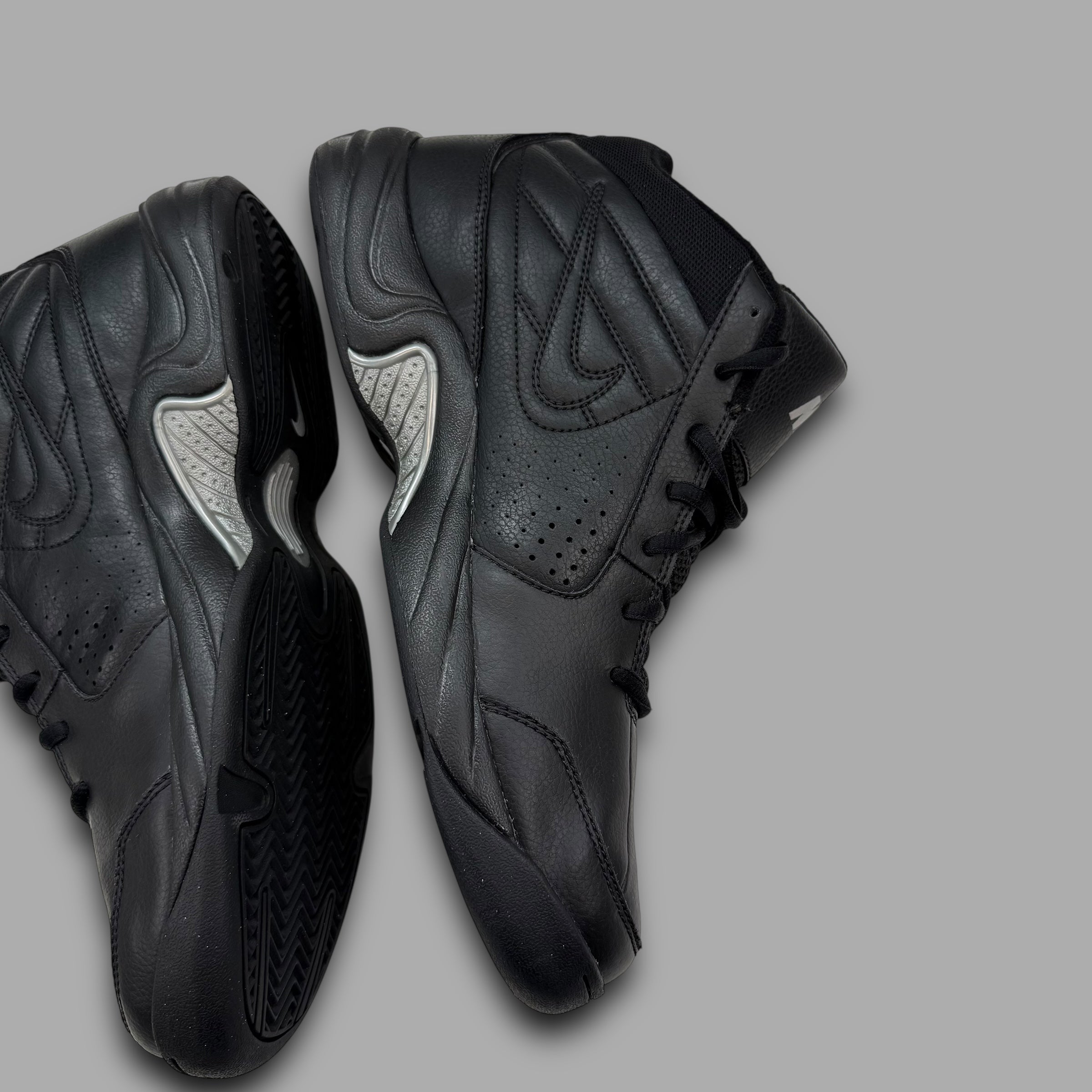 Nike overplay III 2007 'black and silver' (UK10)