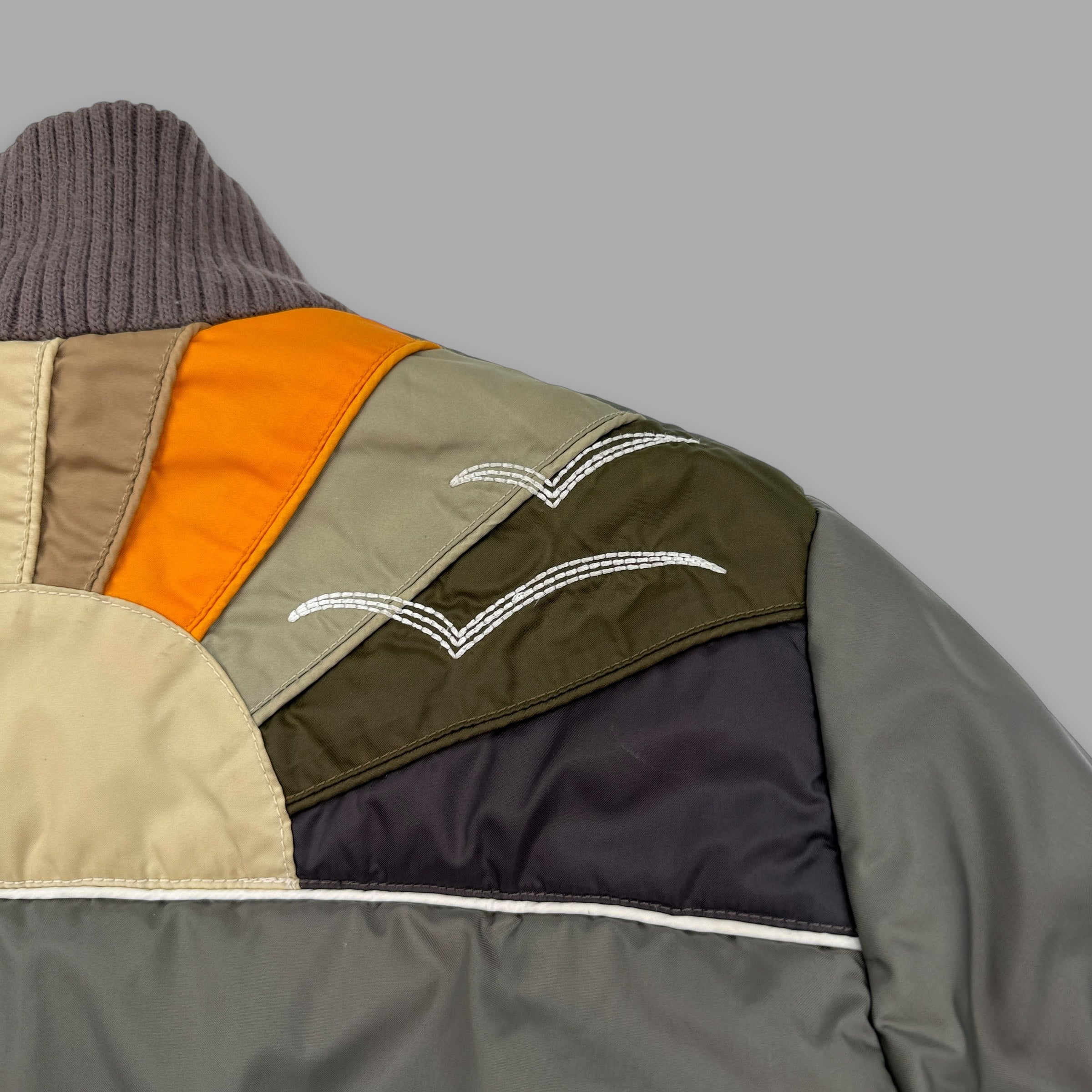 Quiksilver x Roxy 2000's graphic embroidered downfilled puffer jacket (S)