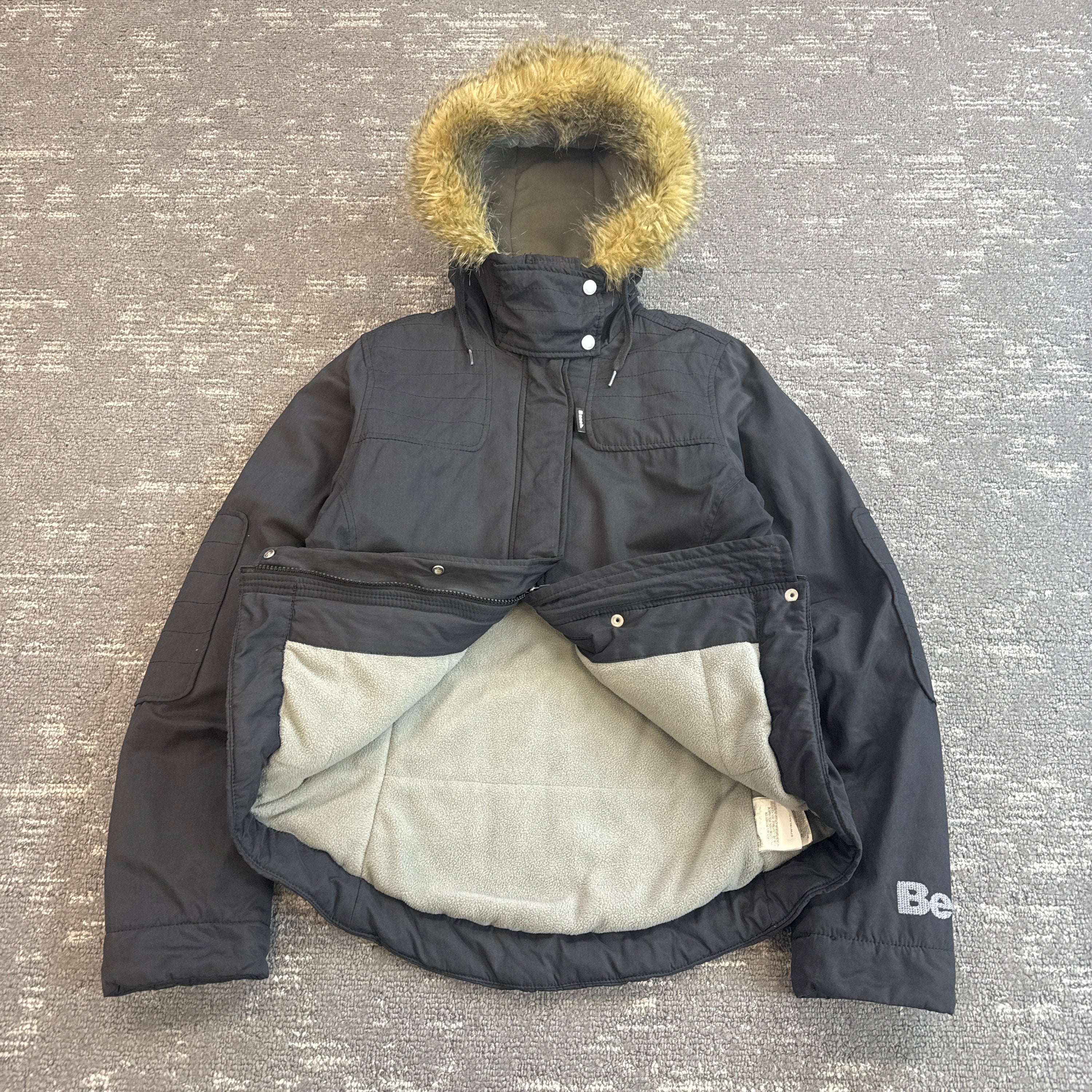 Bench 2000's technical fleece lined fur hood cropped jacket (M) wms