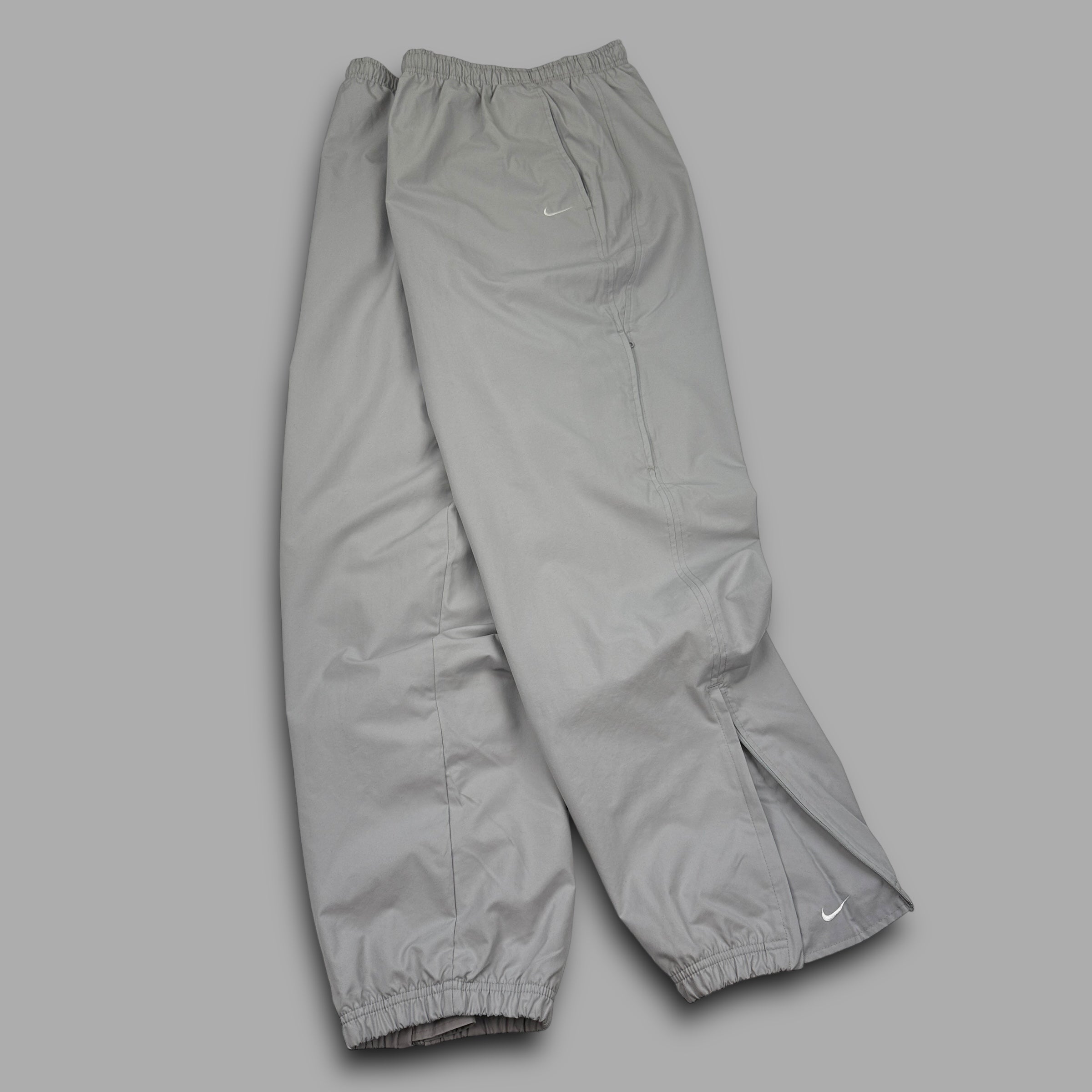 Nike 2000's baggy cuffed track bottoms (XL)