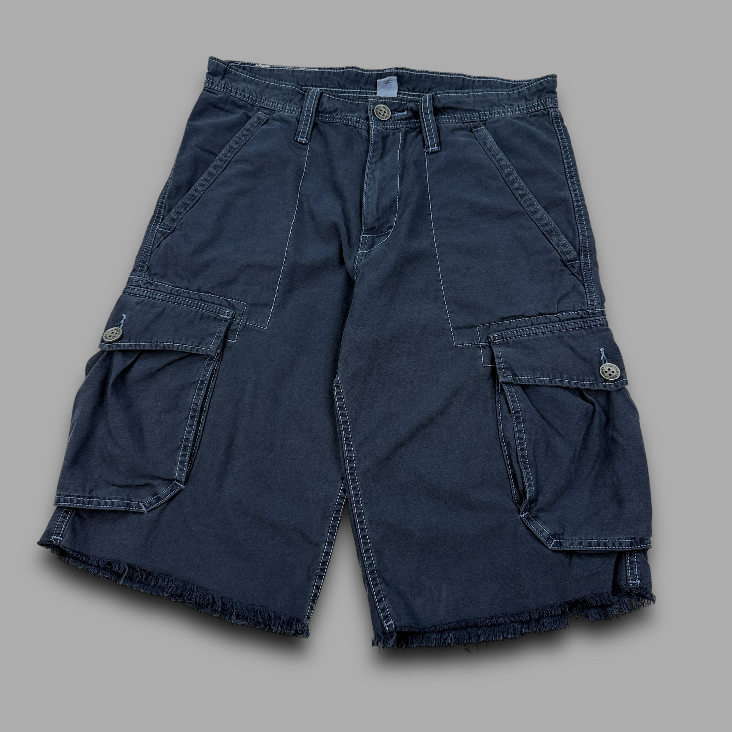 True religion 2000's embroidered baggy shorts (S)