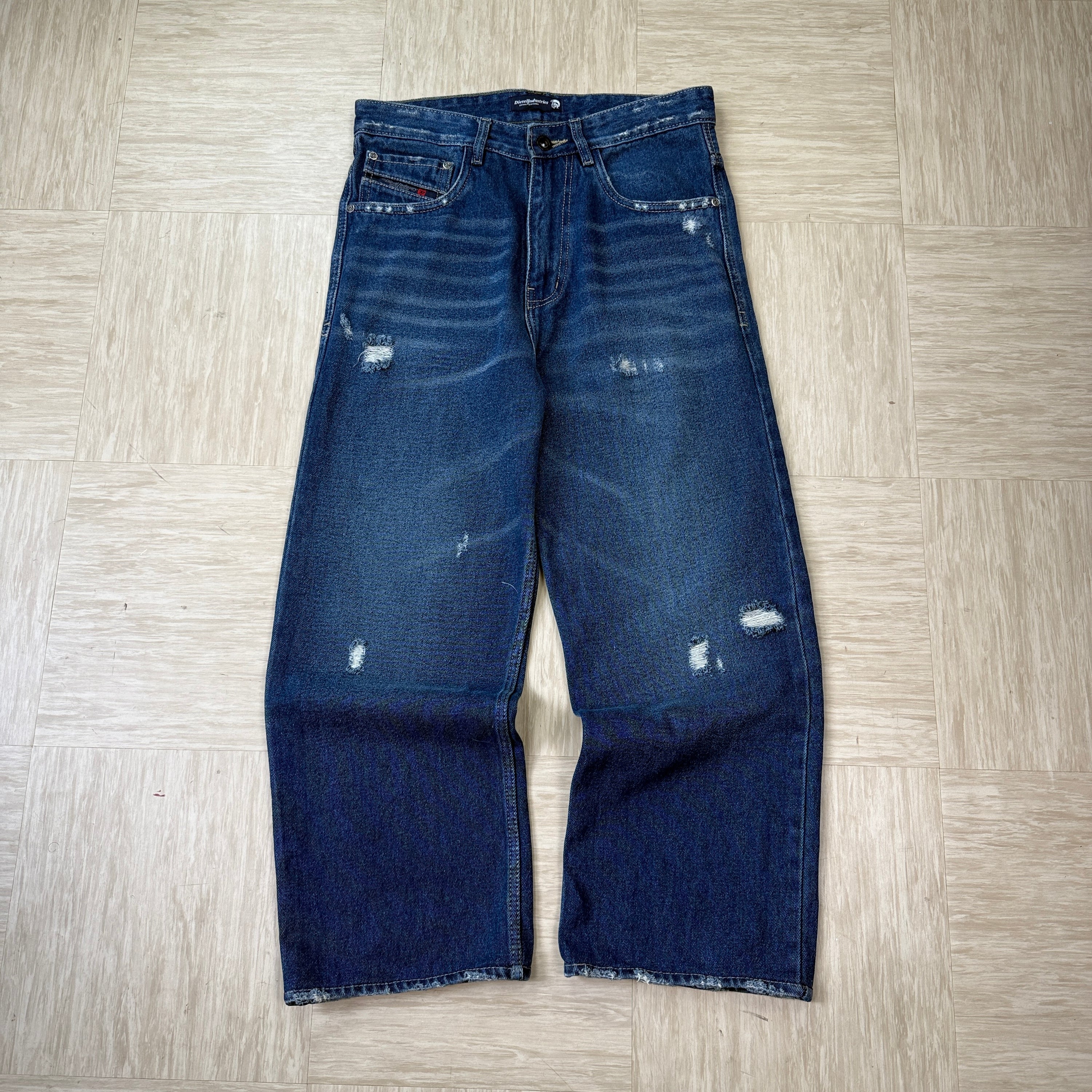 Diesel 2000's baggy distressed wide leg jeans (S)