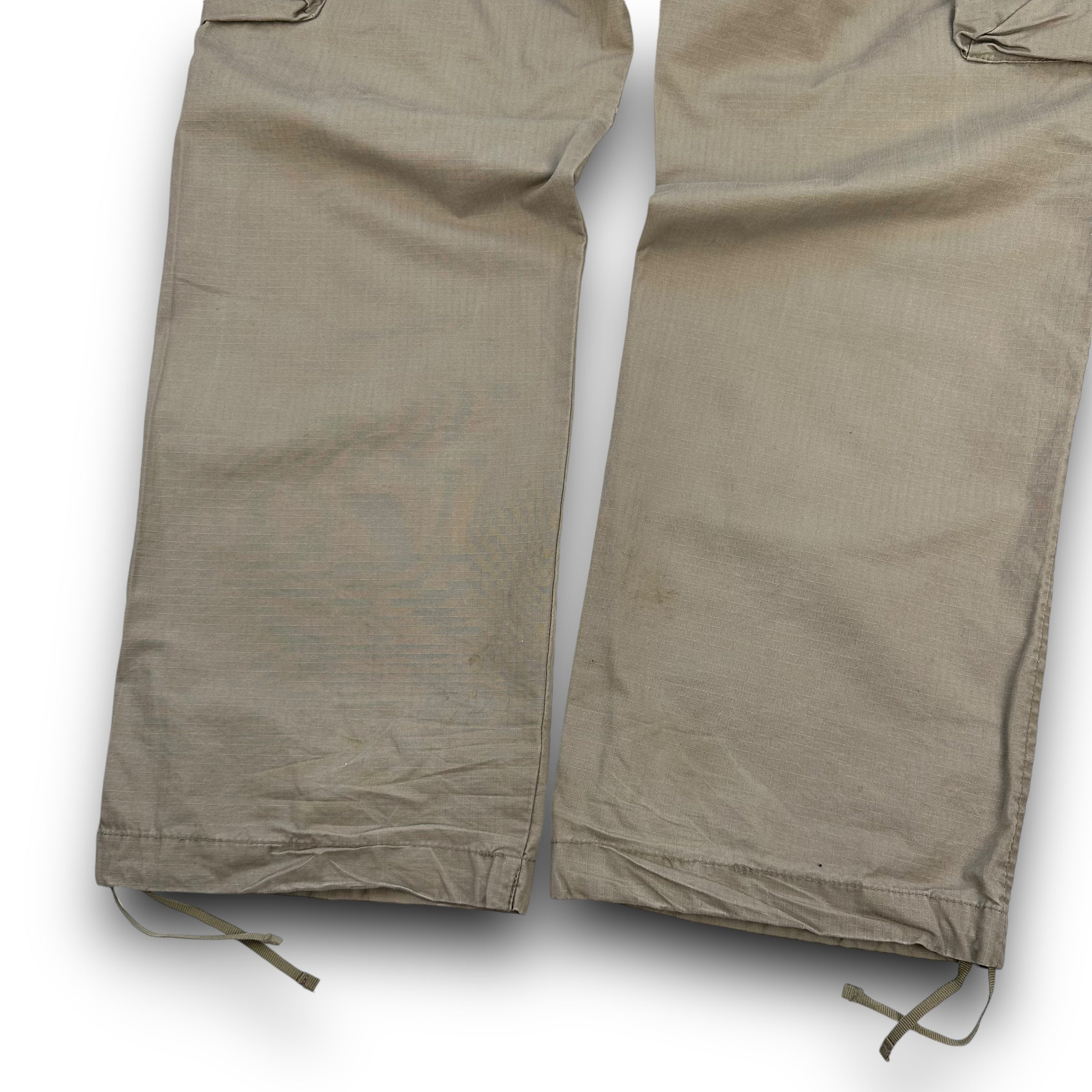 Nike 2000's baggy athletic dept. cargo bottoms (M)