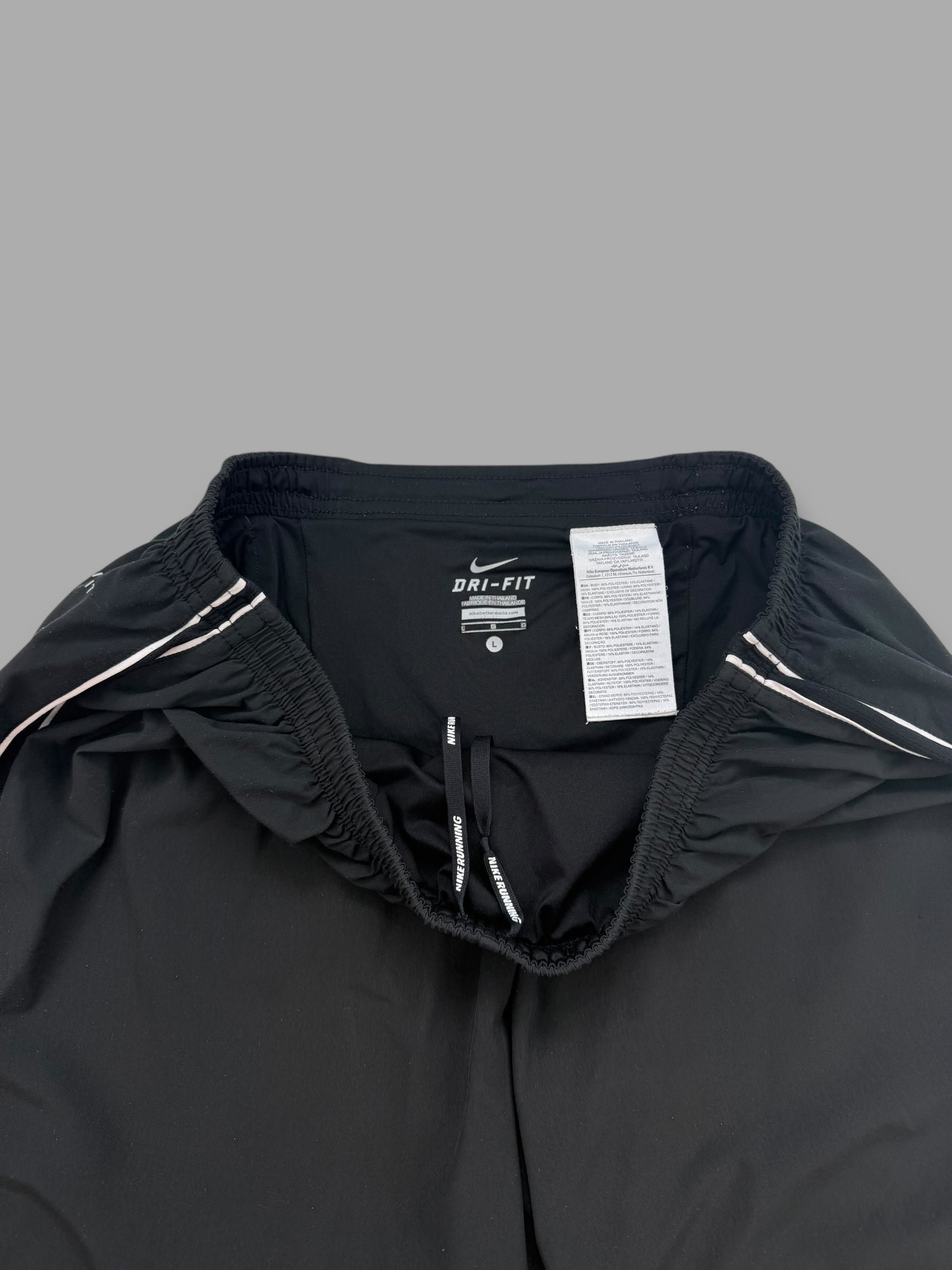 Nike 2000's baggy dri-fit vented mesh shorts (L)