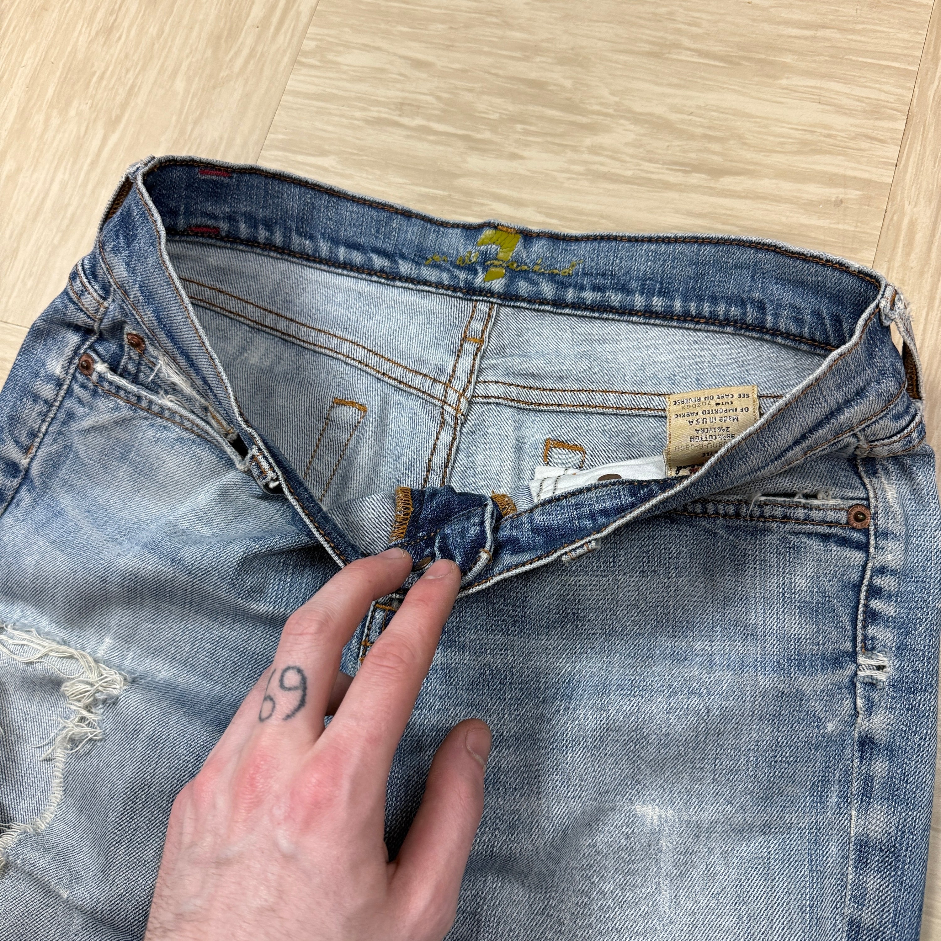 7 for all mankind 2000's distressed denim flare jeans (S)