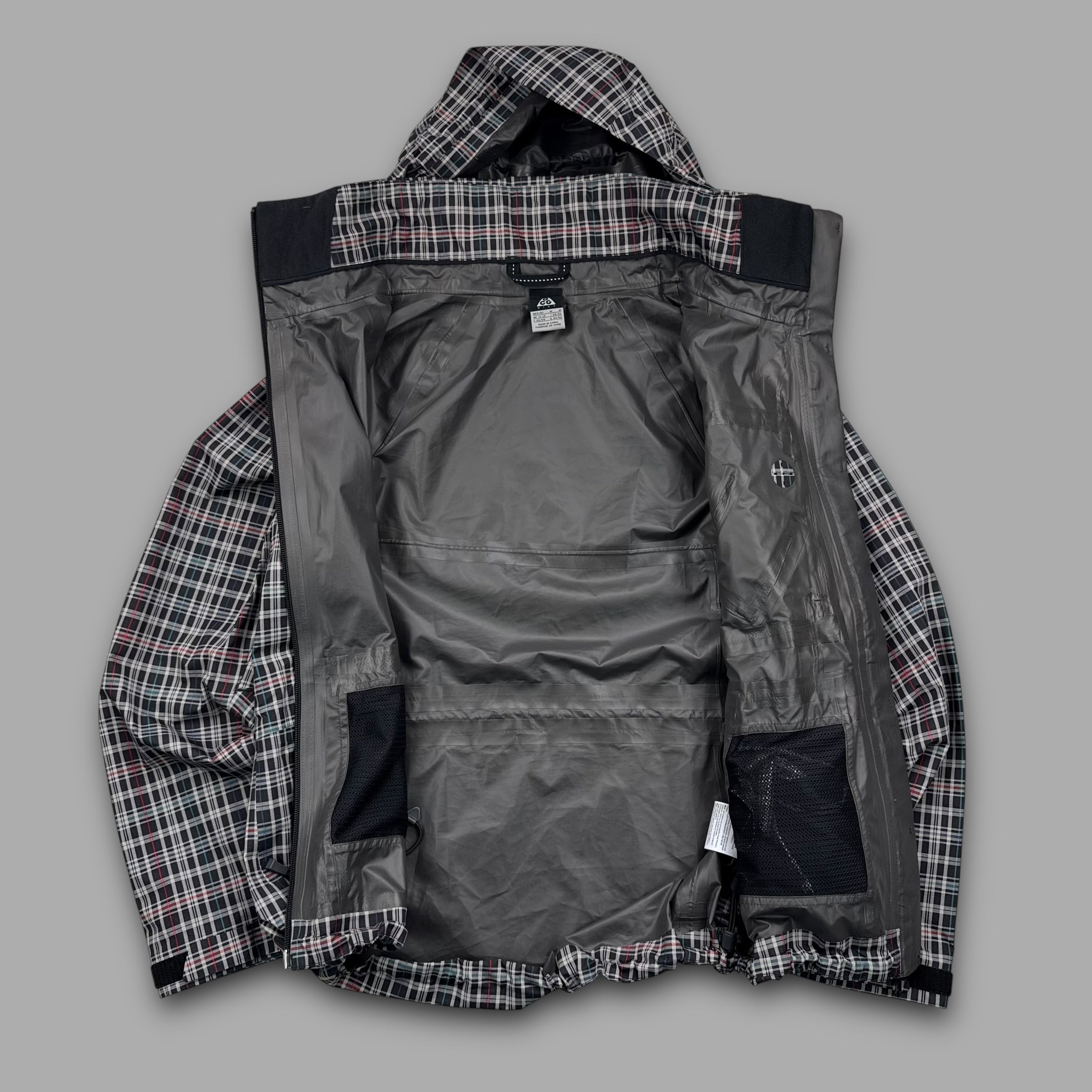 Nike ACG 2000's technical plaid taped seams shell jacket (M