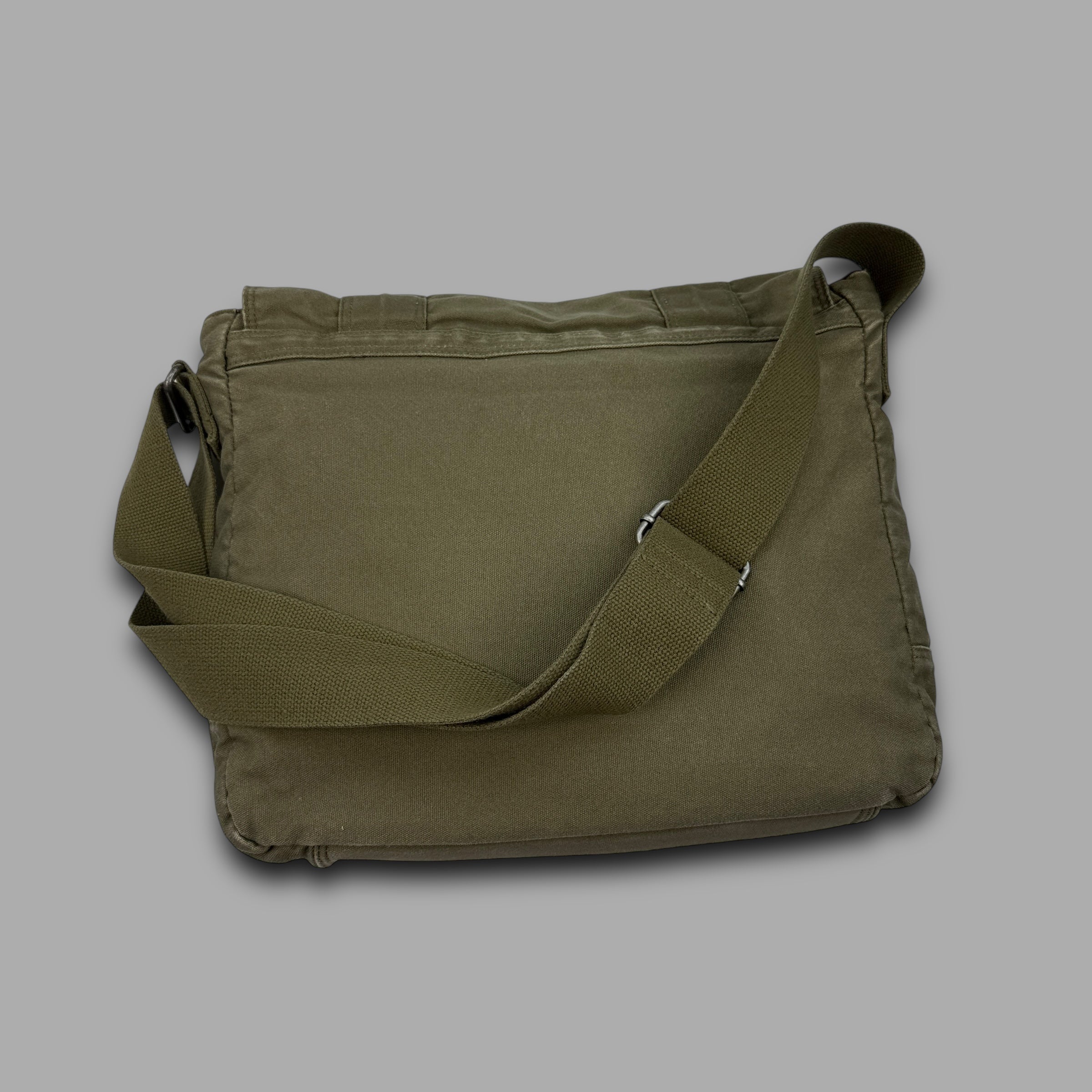 Puma 2000's technical multi-pocket satchel shoulder bag (OS)