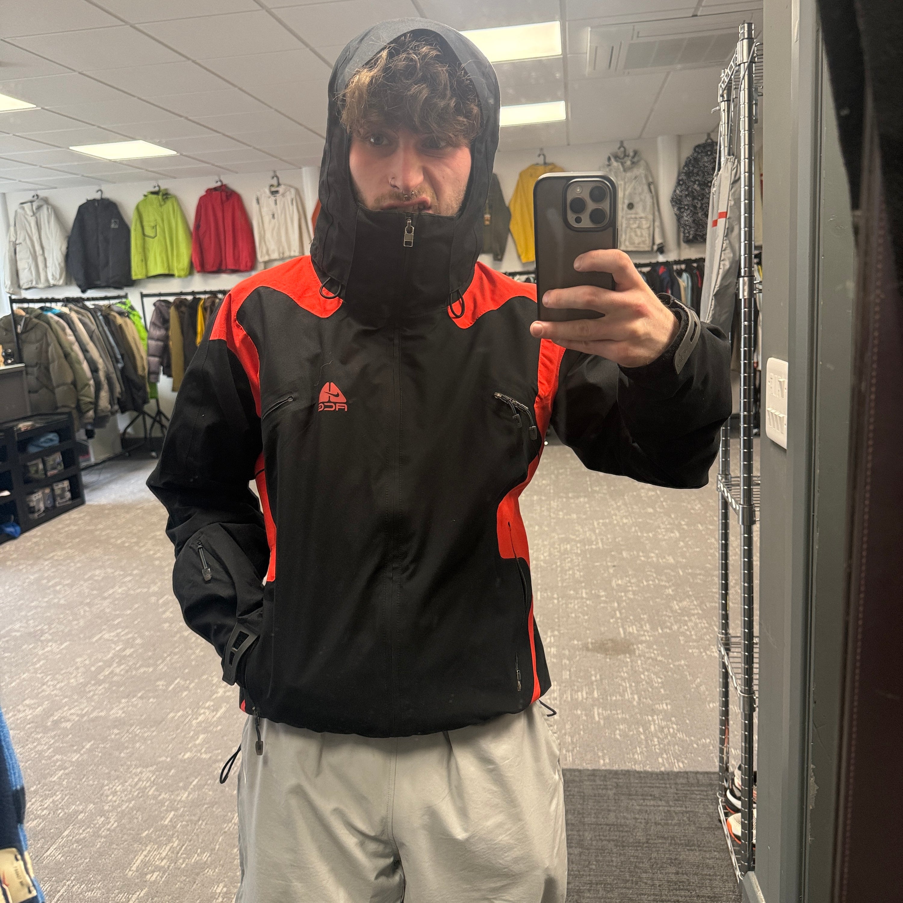 Nike ACG gore-tex 2000's technical vented shell jacket (L) wms
