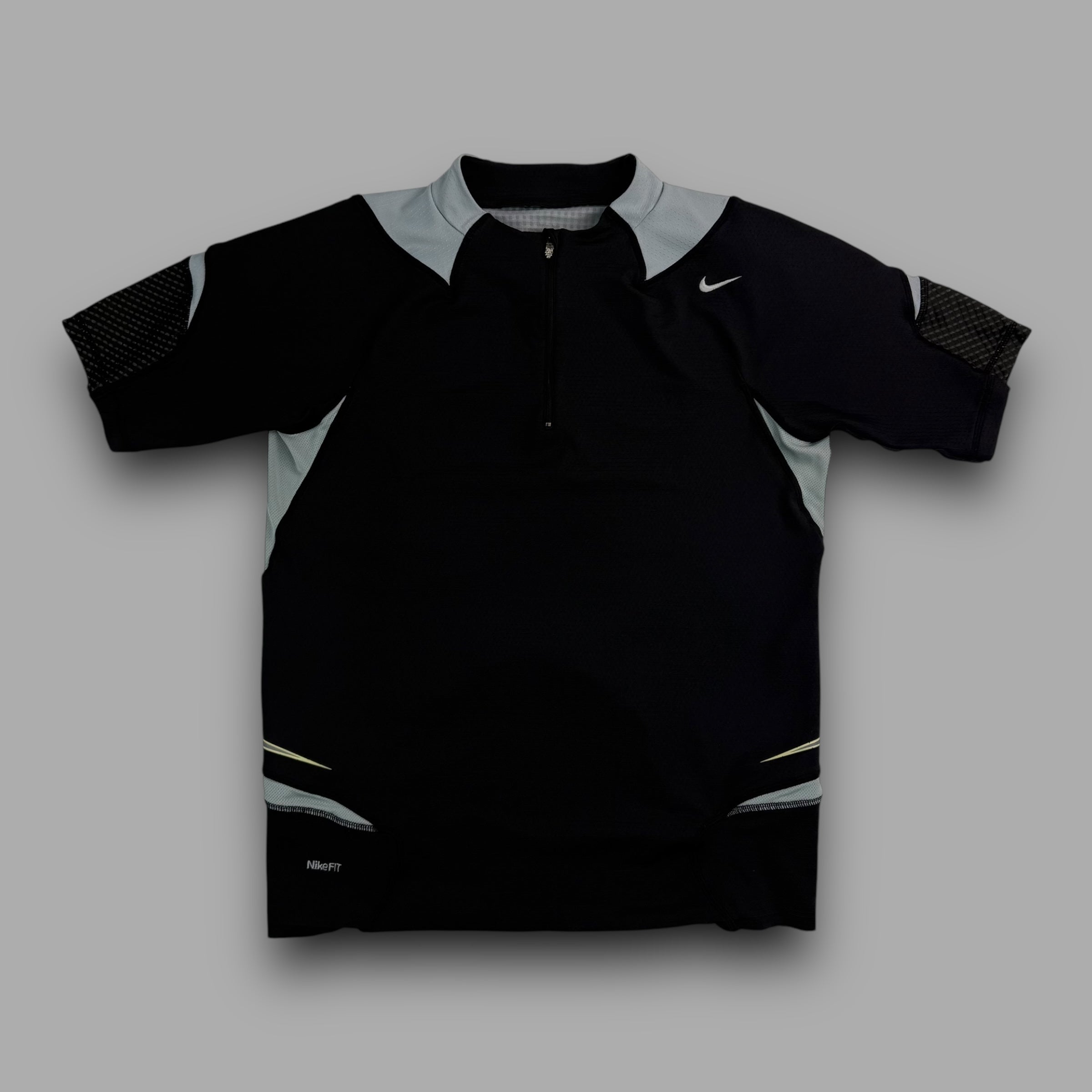 Nike 2000's panelled dri-fit active tee (L)