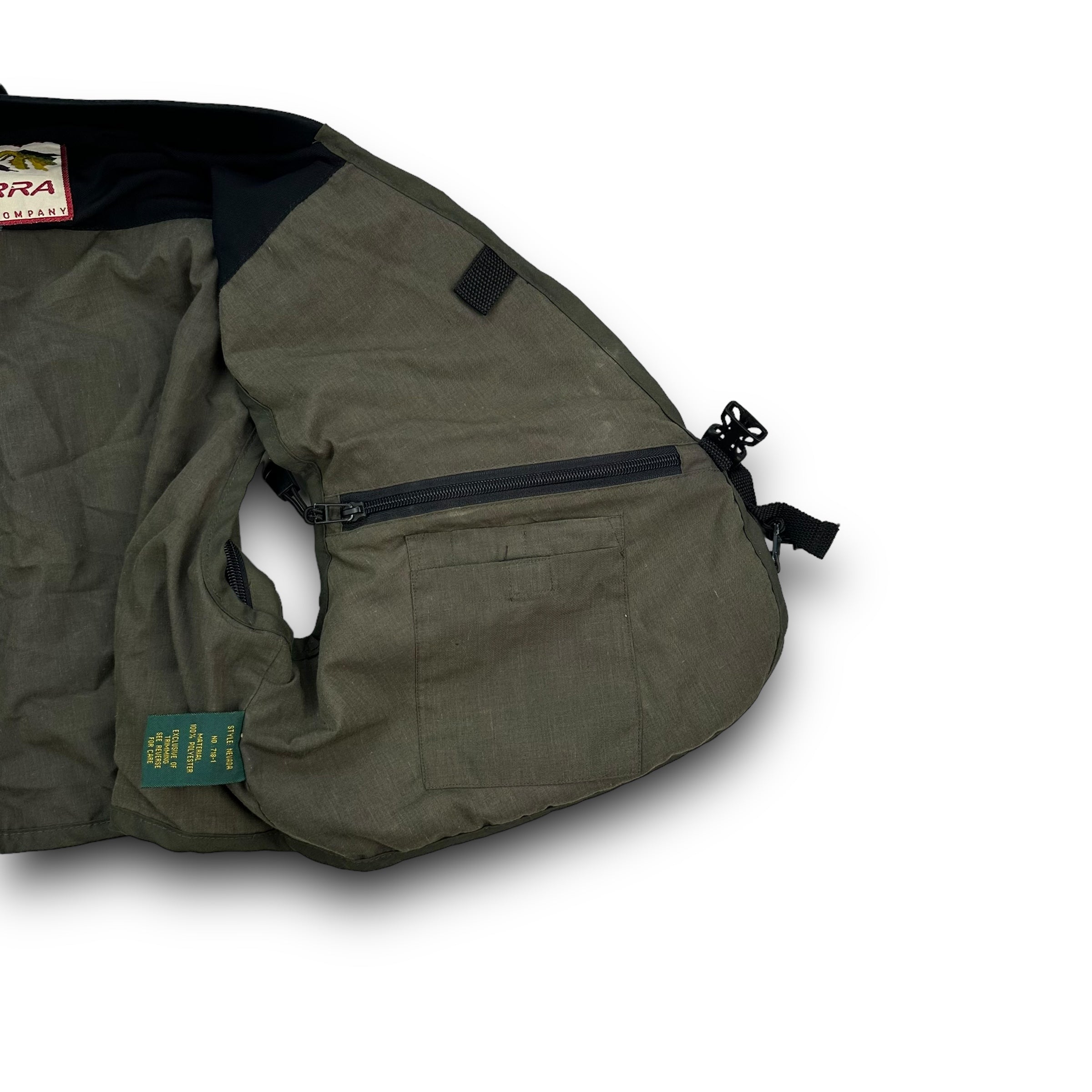 Scierra 2000's technical multi-pocket fishing vest (M)