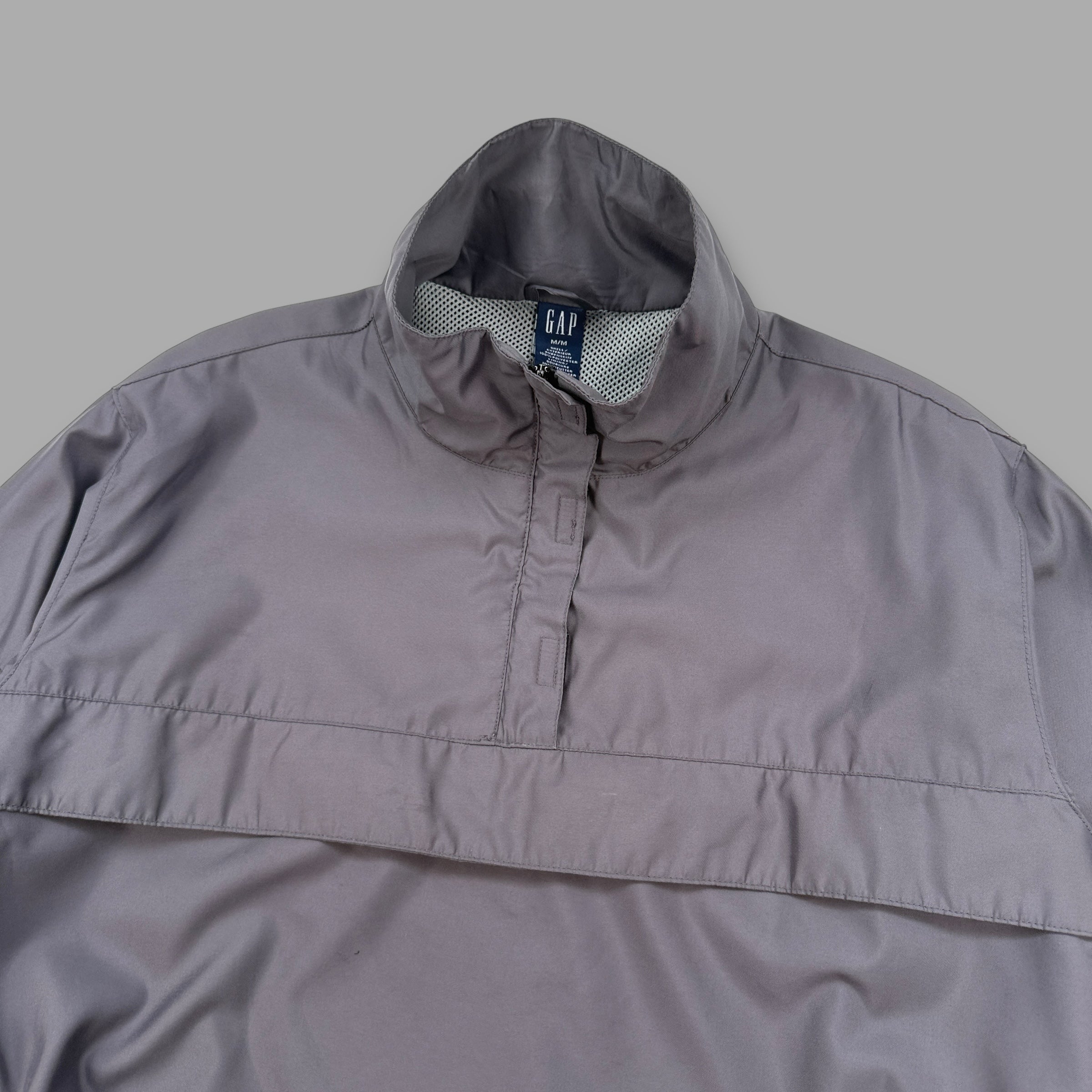 Gap 2000's technical pullover nylon windbreaker (M)