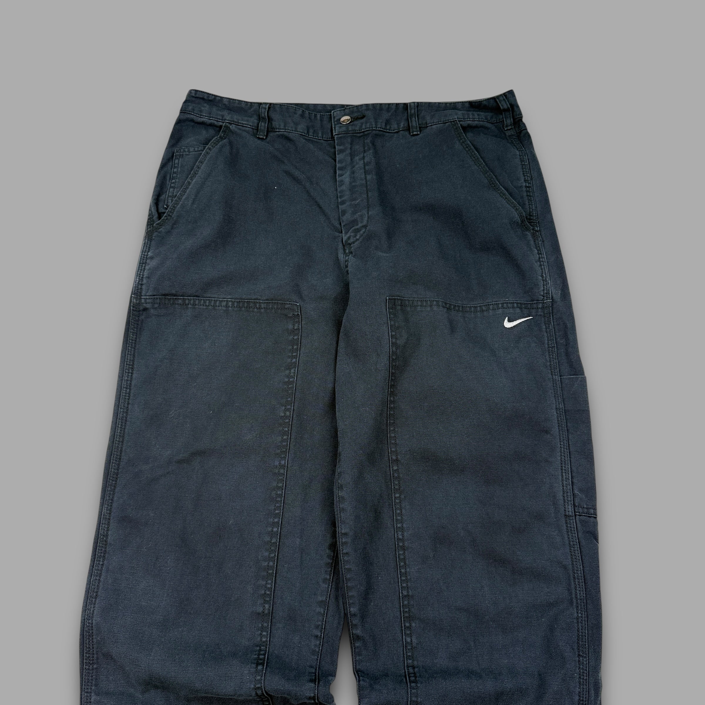 Nike baggy wide leg carpenter bottoms (M-L)