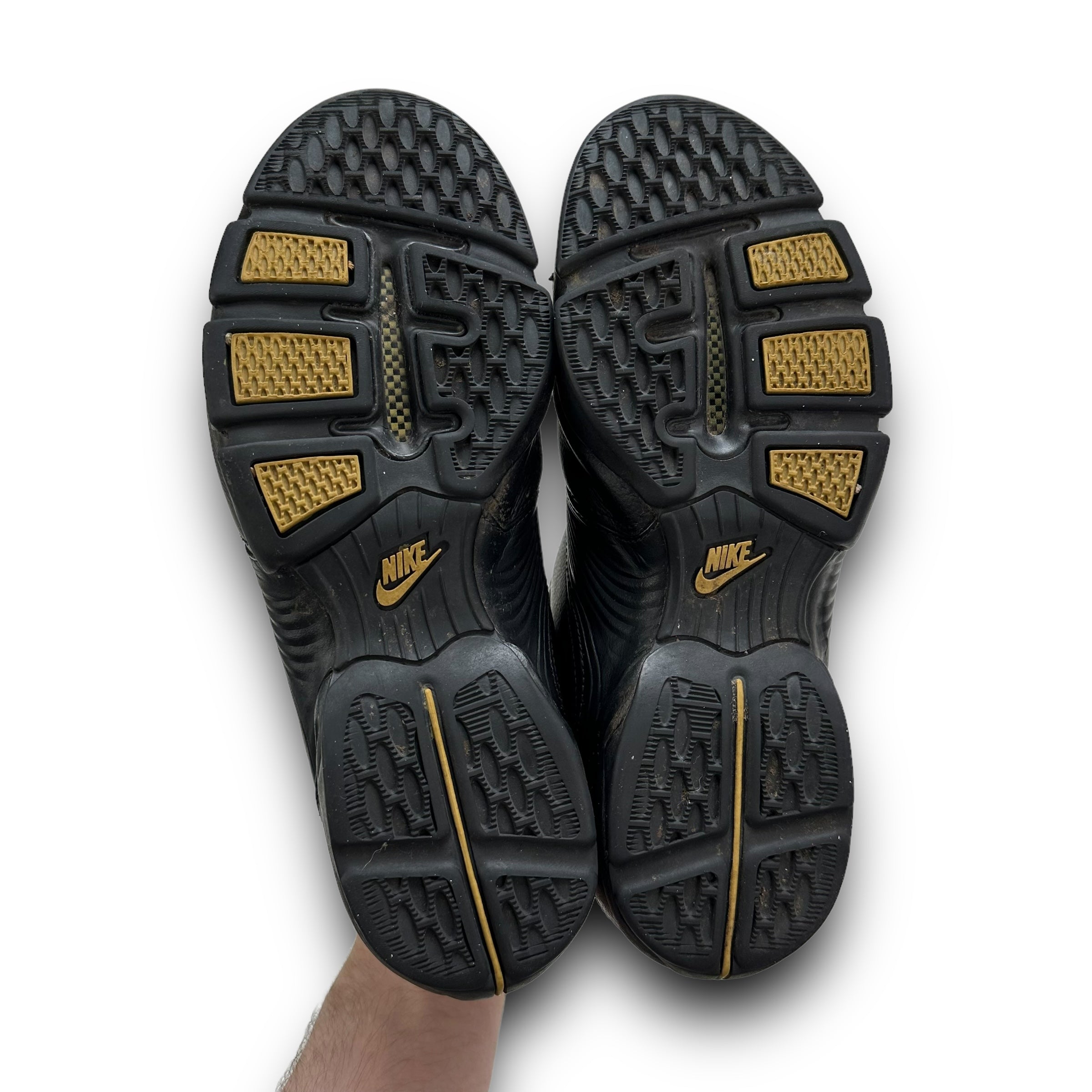 Nike air toukol II 'black and gold' 2010 (UK7)