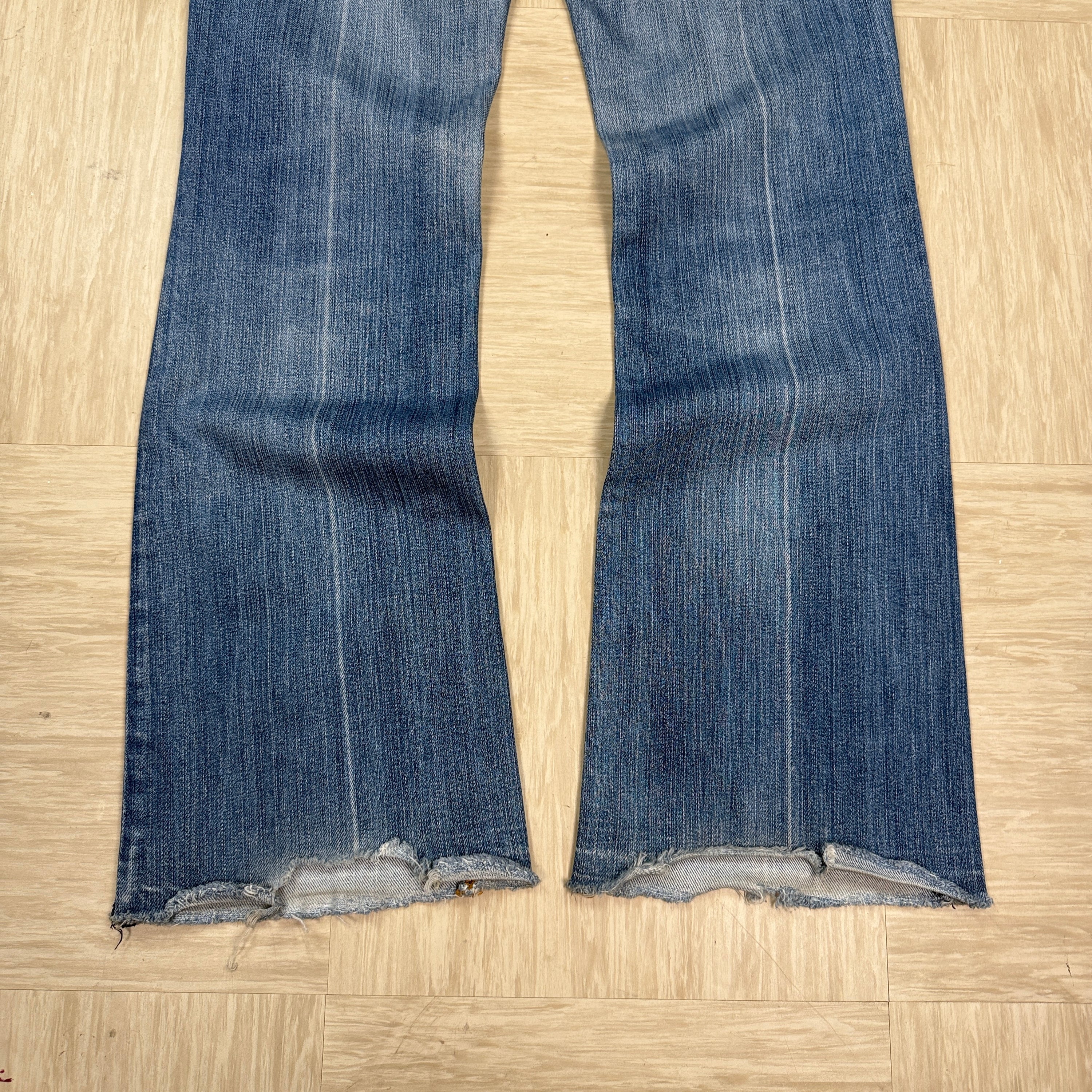 7 for all mankind 2000's distressed denim flare jeans (S)
