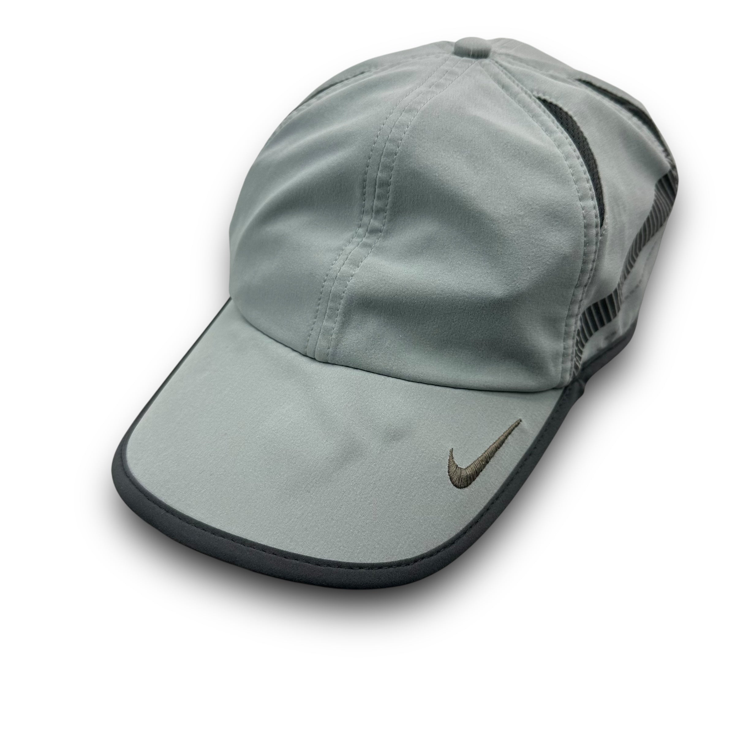 Nike 2000's dri-fit cap (OS)