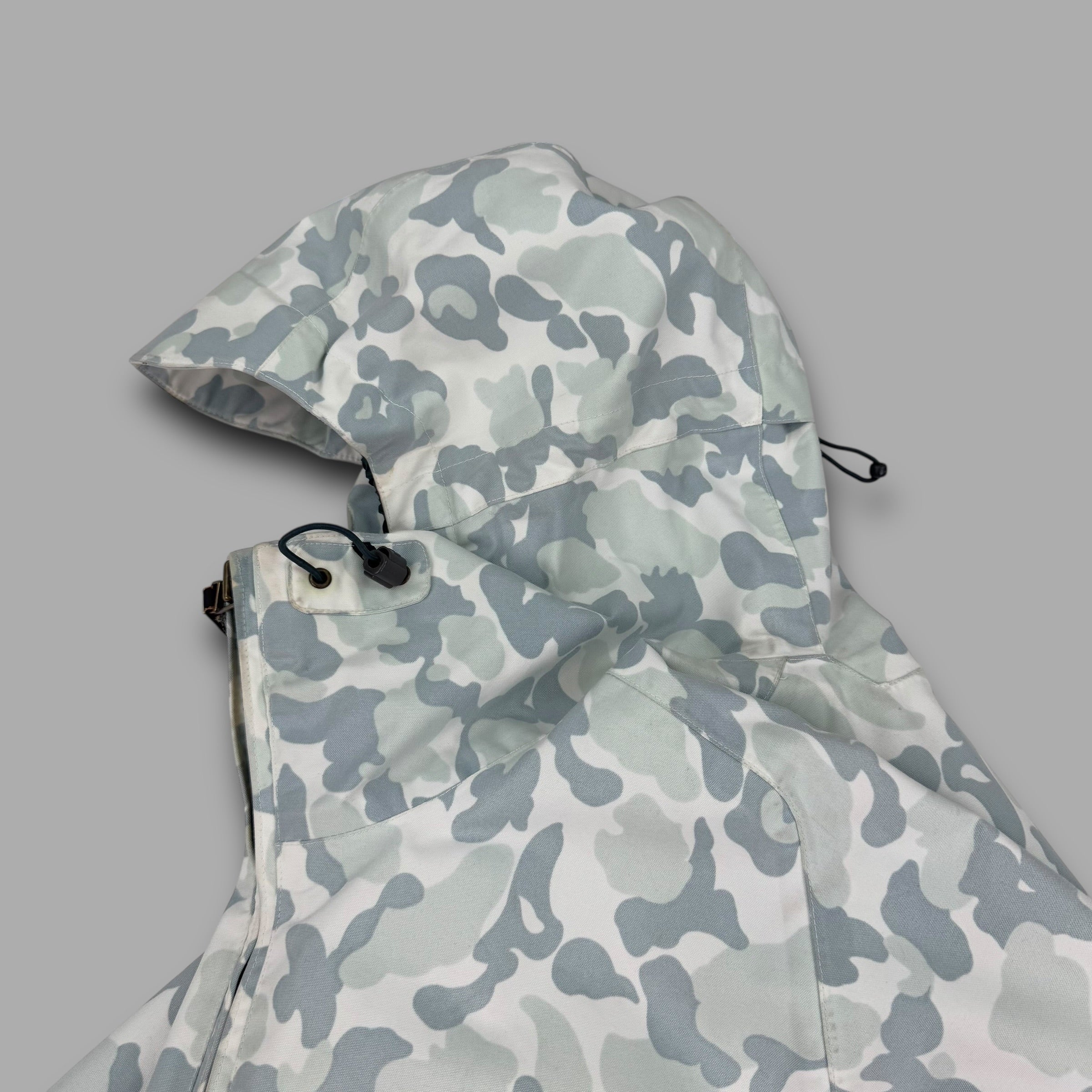Burton Analog 2000's technical vented camo print hardshell ski jacket (XL)