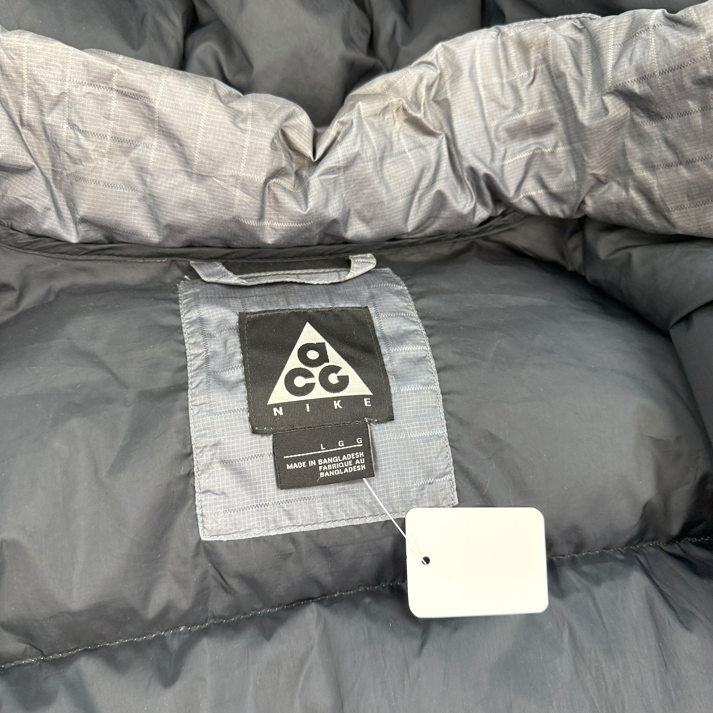 Nike ACG 2007 technical gradient downfilled puffer jacket (L)