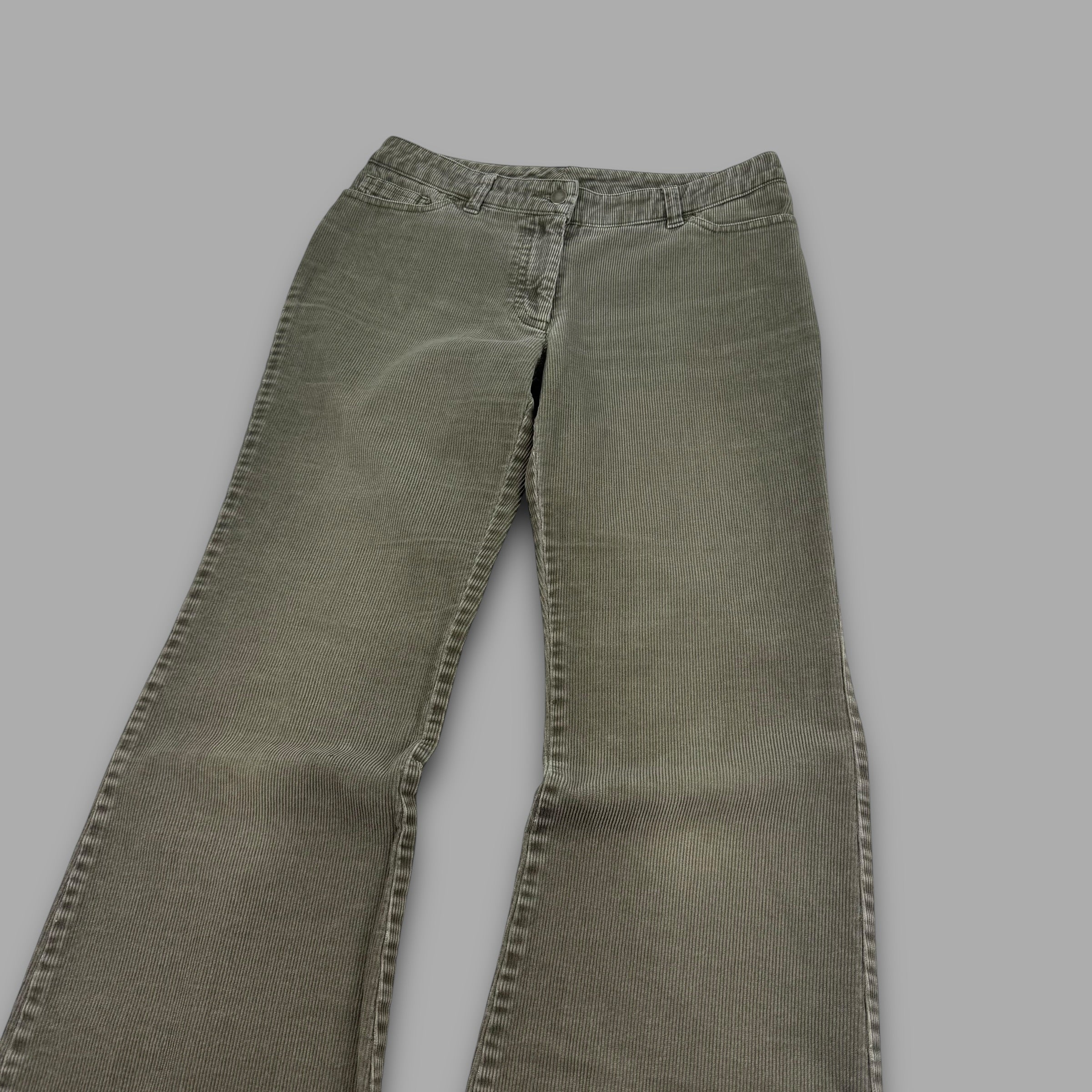 Next petite 2000's corduroy fitted flair jeans (L) wms
