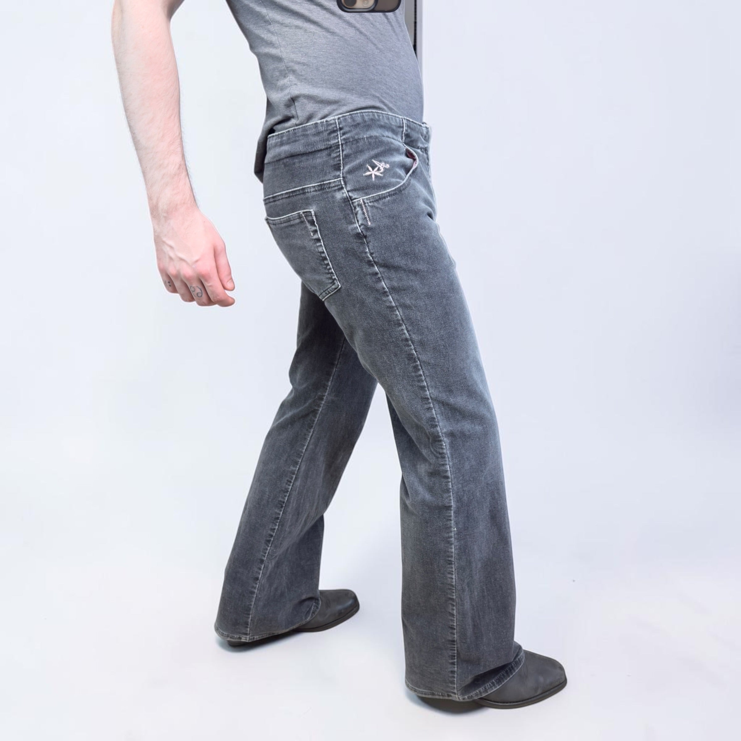 Animal 2000's corduroy stretch fit flare jeans with asymmetrical belt (L) wms