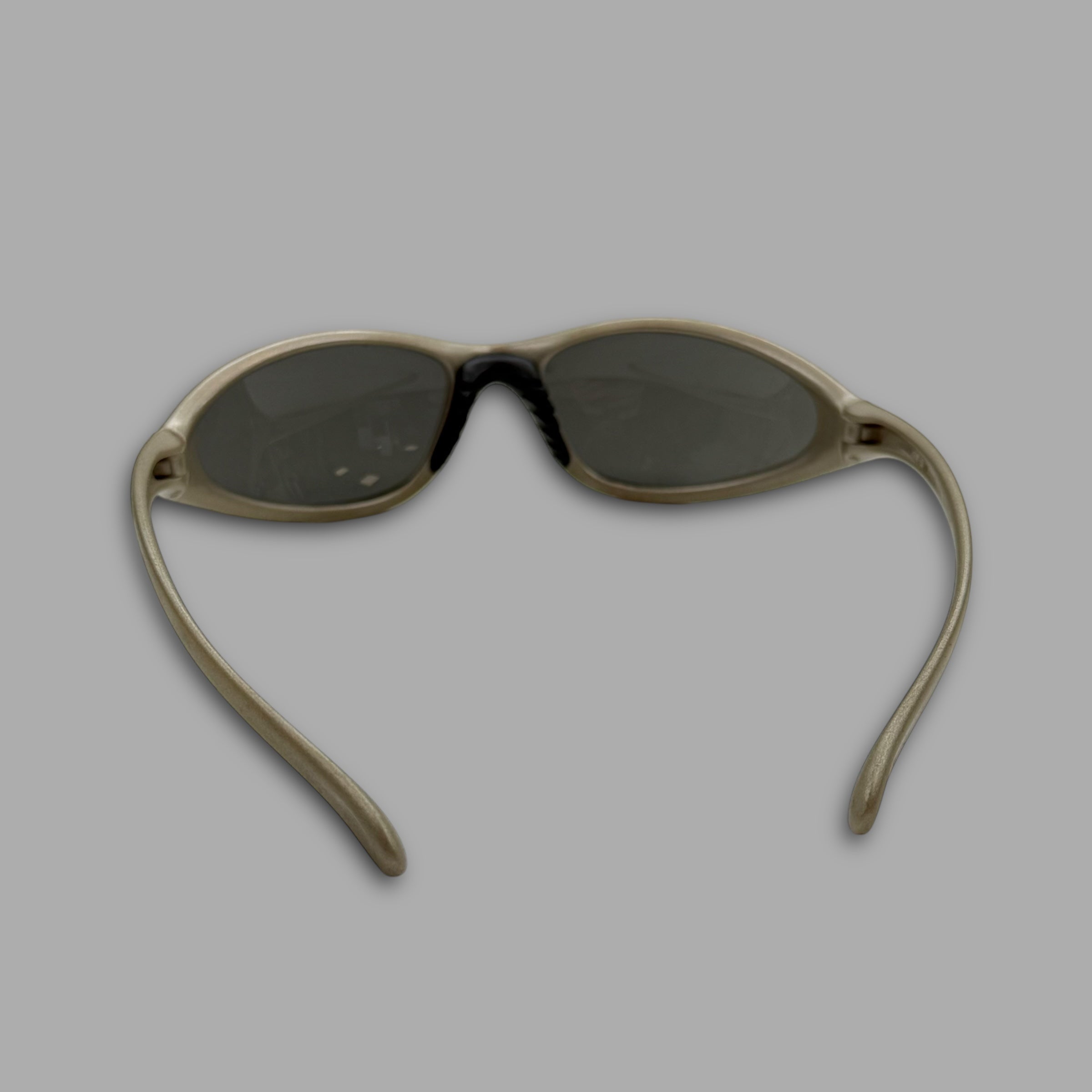 Nike 2000's tarj wrap around sunglasses (OS)