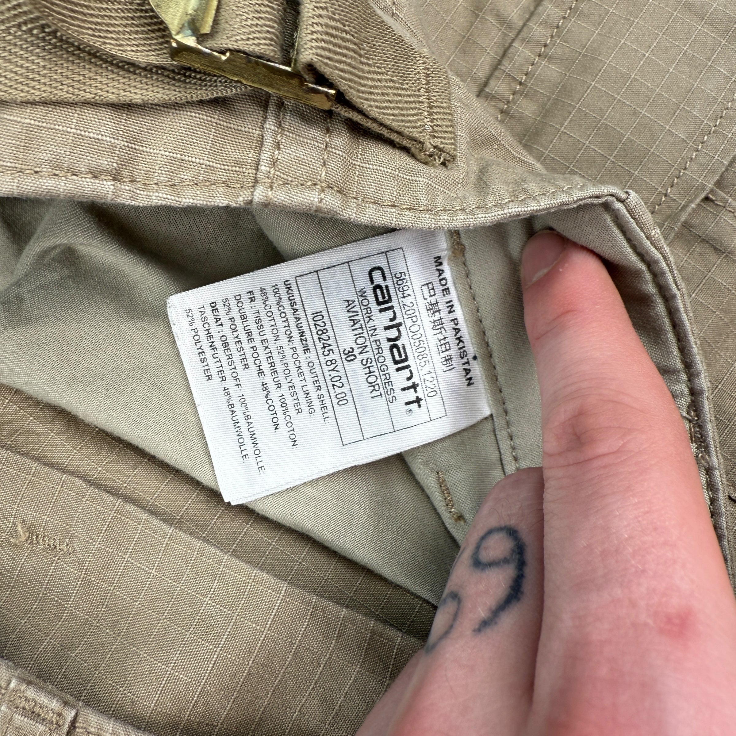 Carhartt 2000's ripstop style baggy cargo shorts (S)