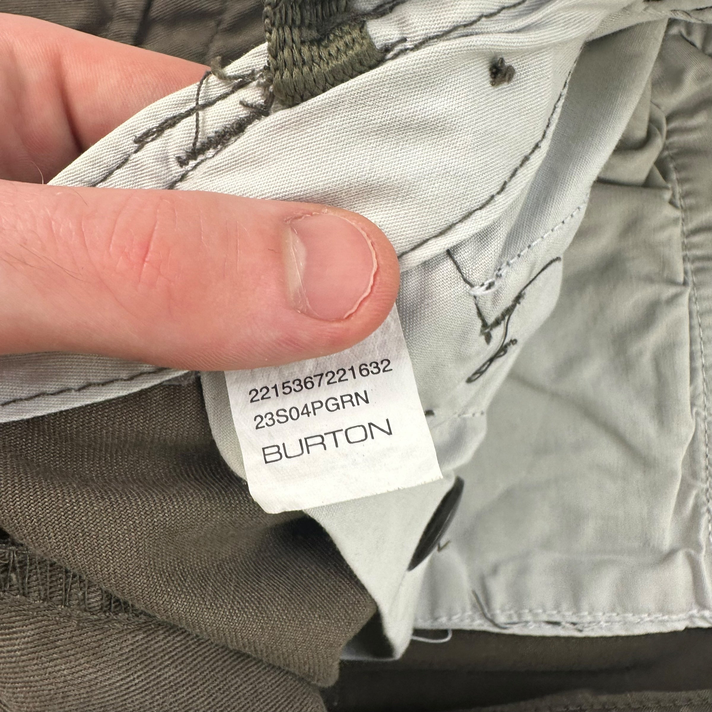 Burton 2000's baggy wide leg cargo bottoms (S-L)