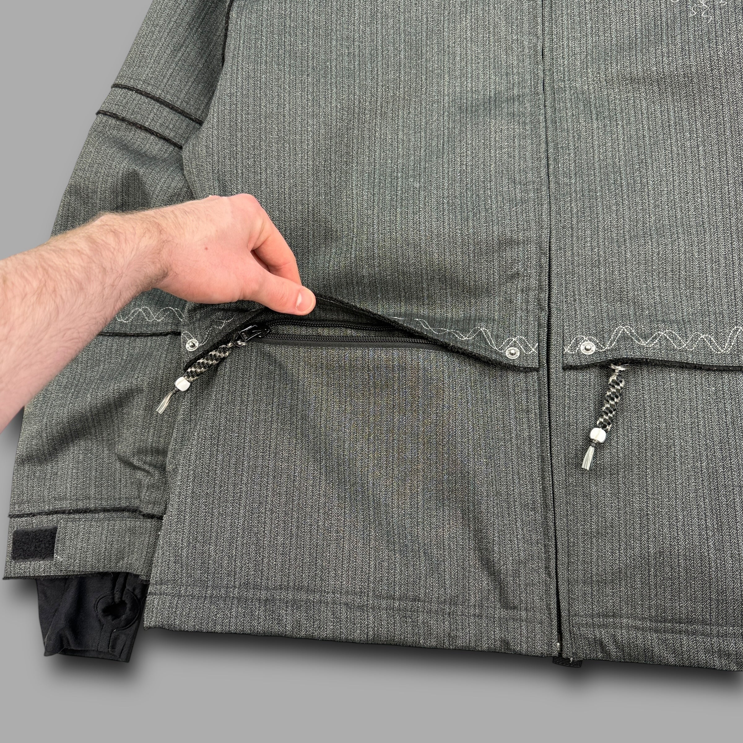 Billabong 2000's technical graphic pinstripe fur hood softshell ski jacket (L) wms