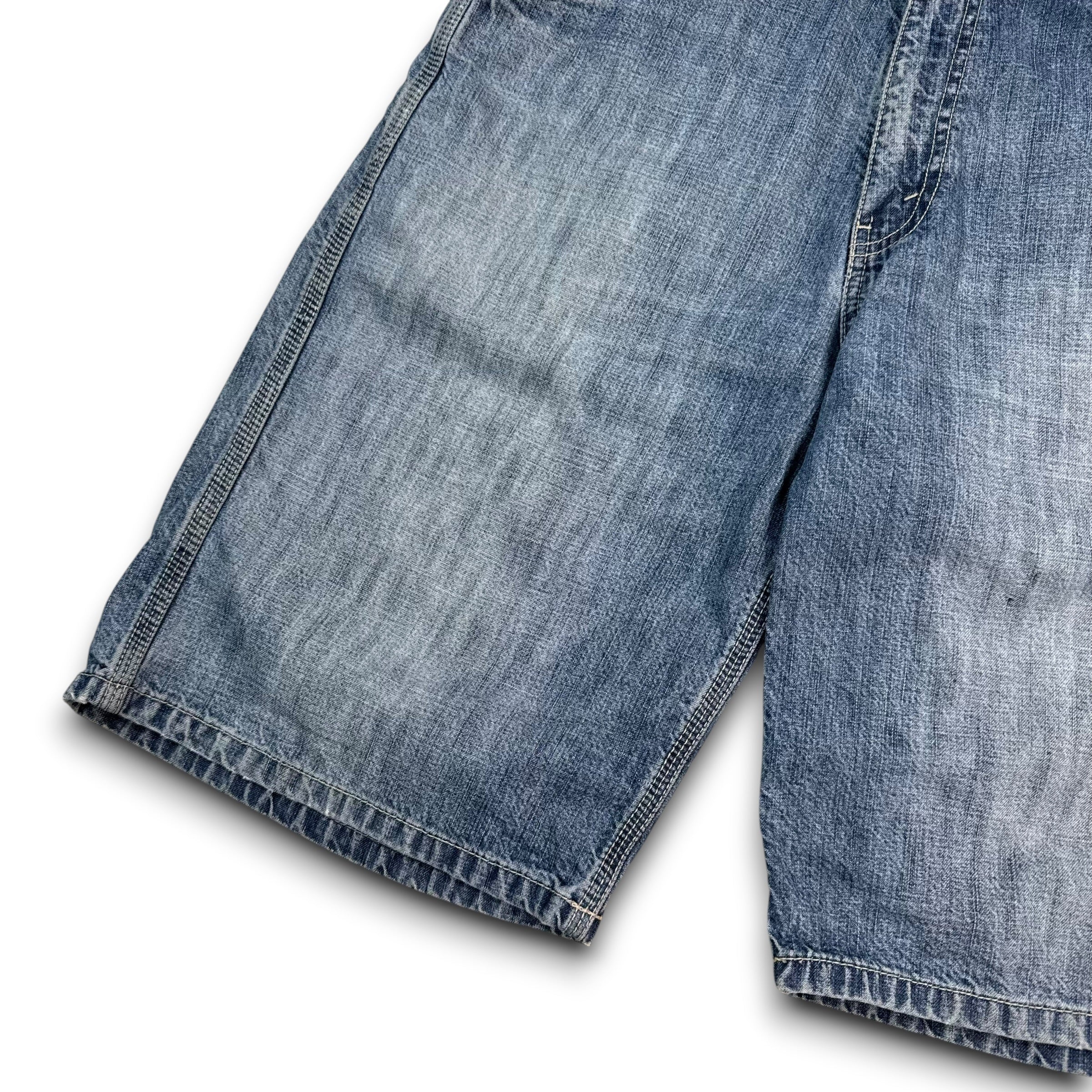 Levi's 2000's baggy faded denim contrast stitch worker shorts (S)