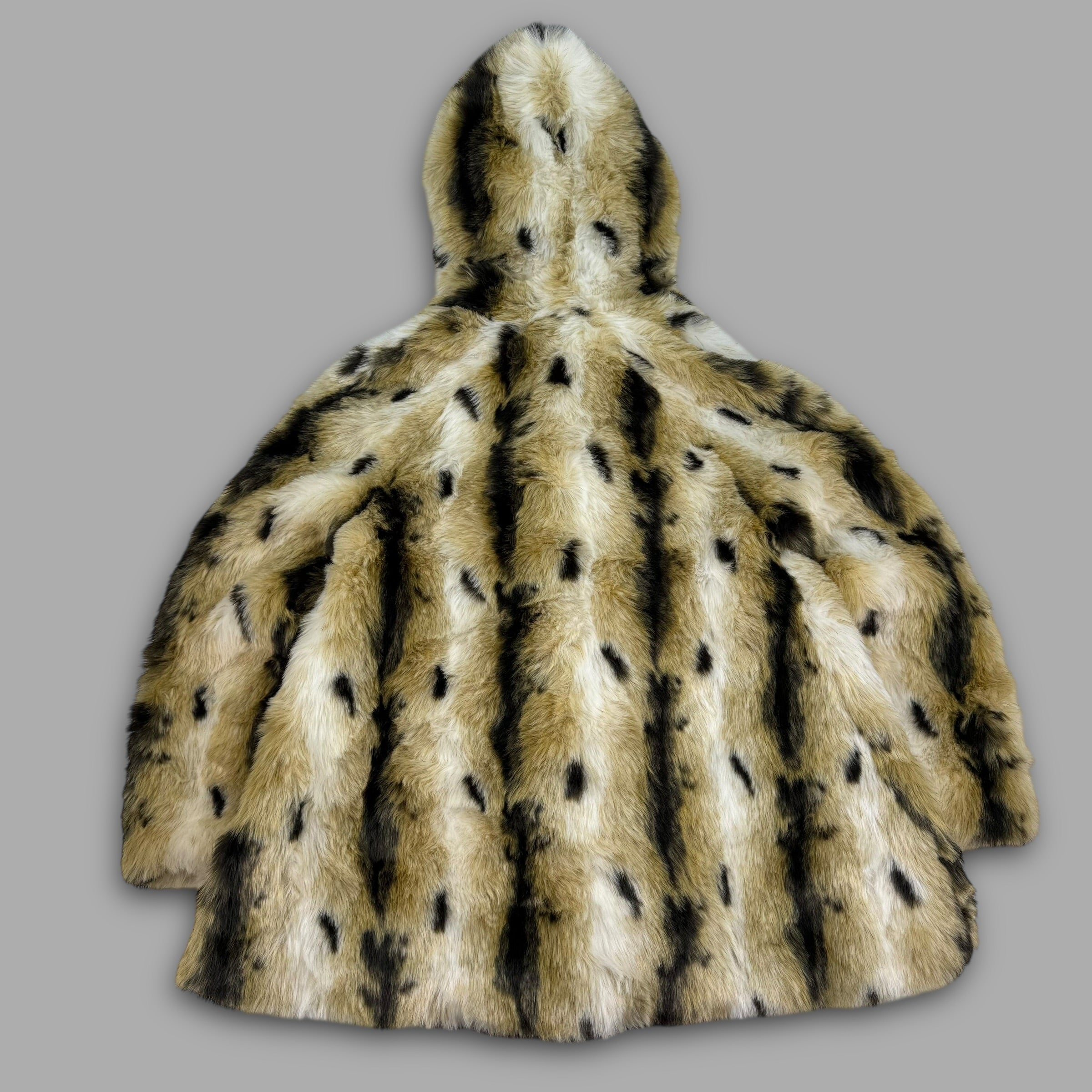 Marble 2000's faux lynx fur hooded coat with clasp closures (XS) wms