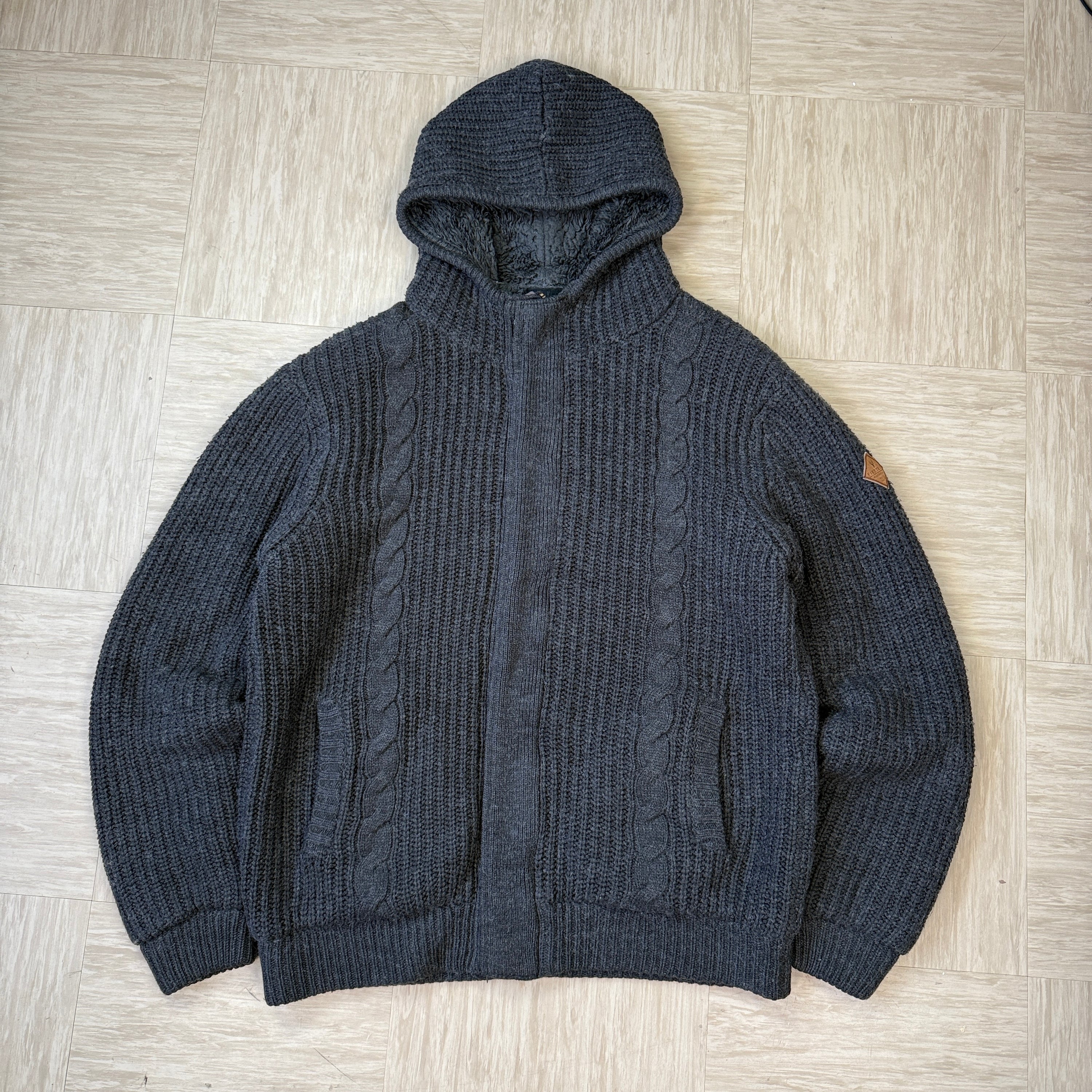 Firetrap 2000's heavy sherpa lined hooded knit jacket (XL)