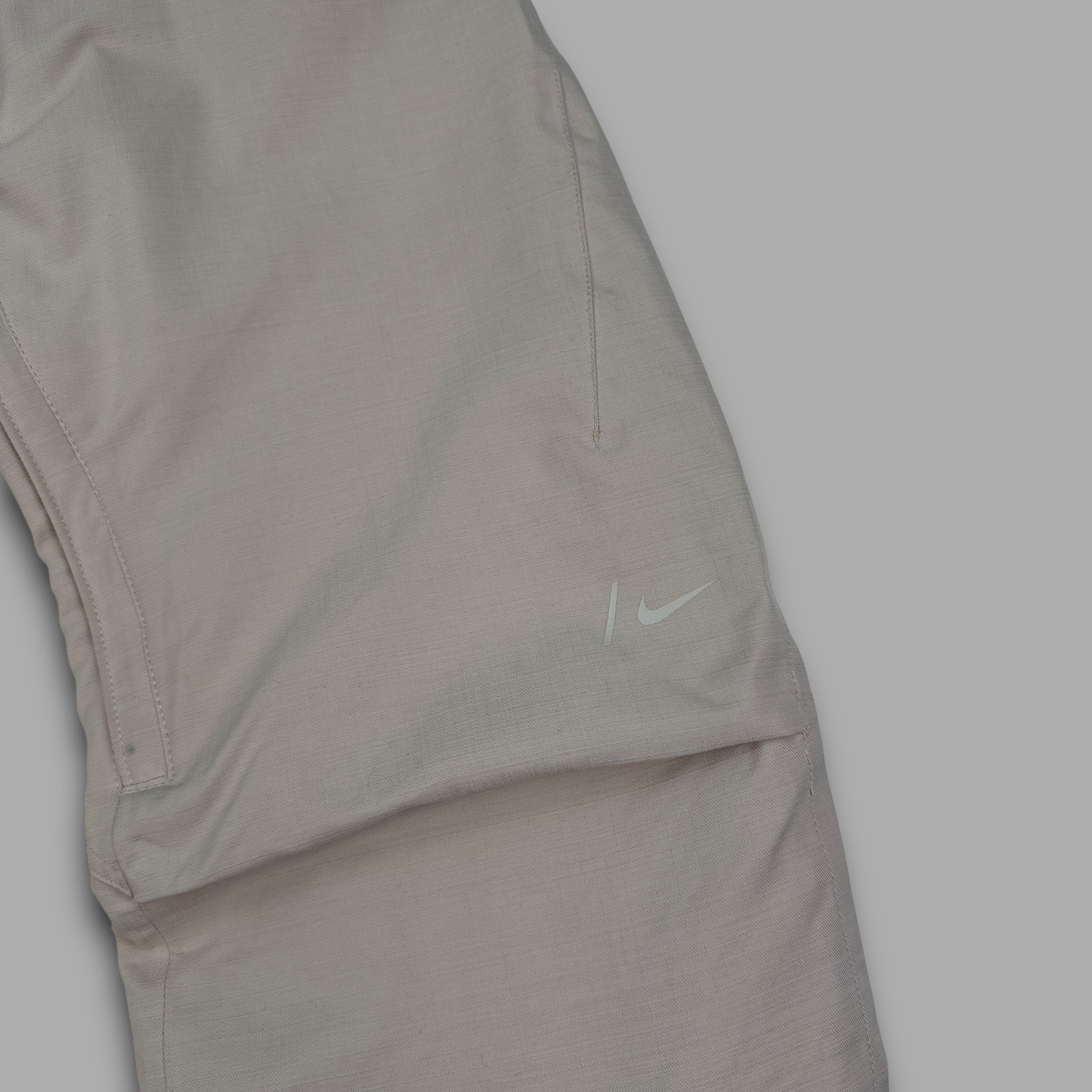 Nike 2000's technical vented bootcut softshell ski sallopettes (M) wms