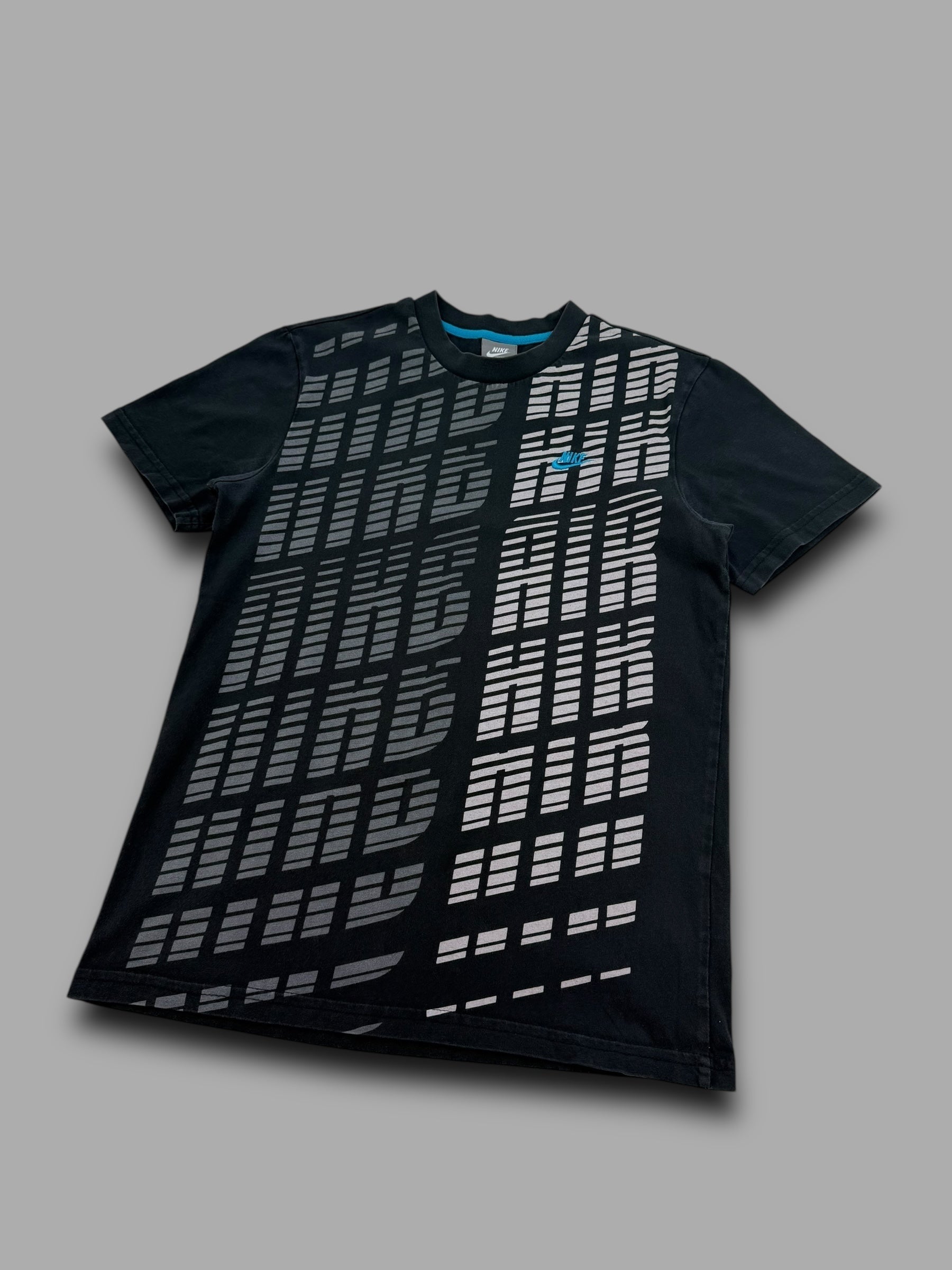 Nike air 2000's graphic monogram tee (S)