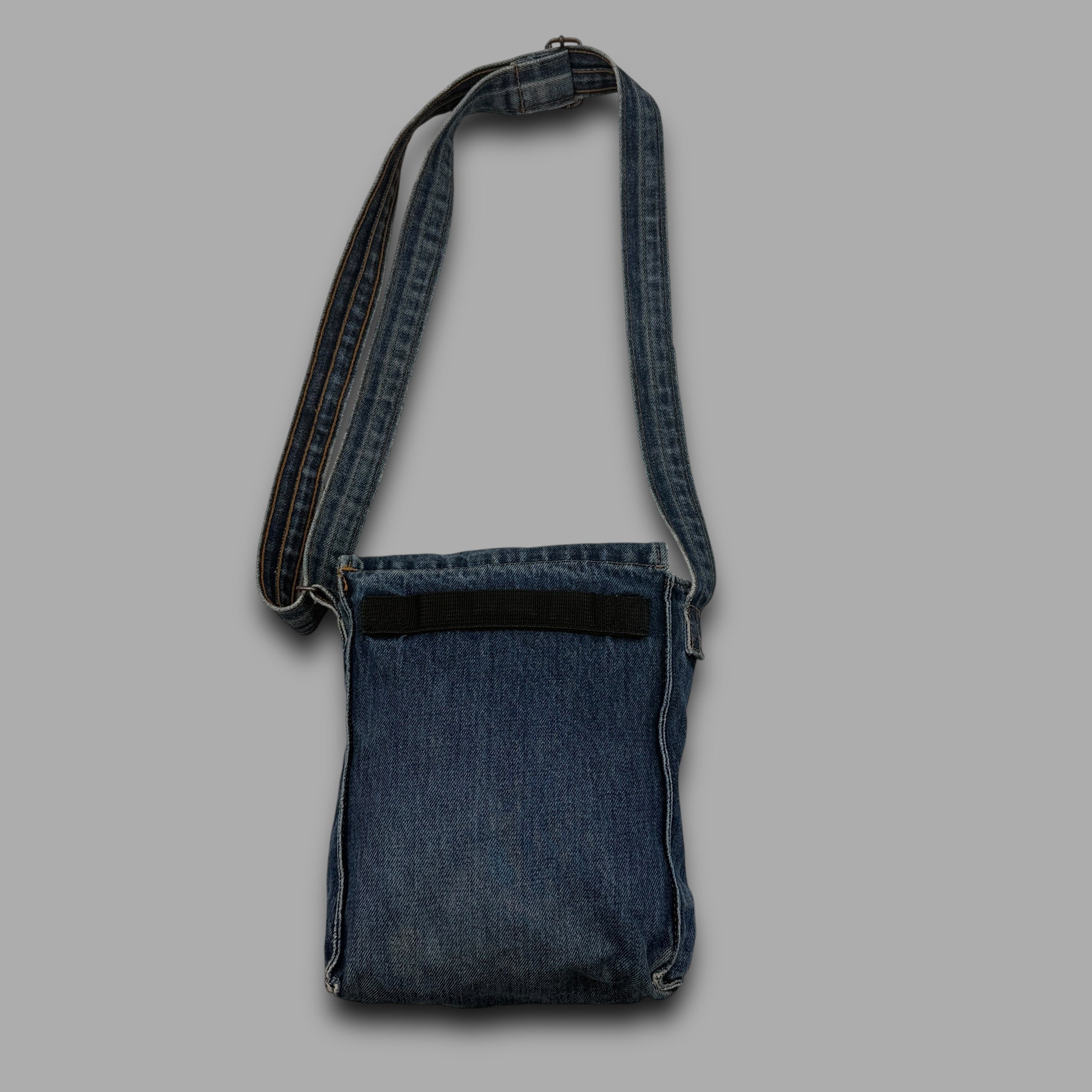 Levi's 2000's technical denim shoulder bag (OS)