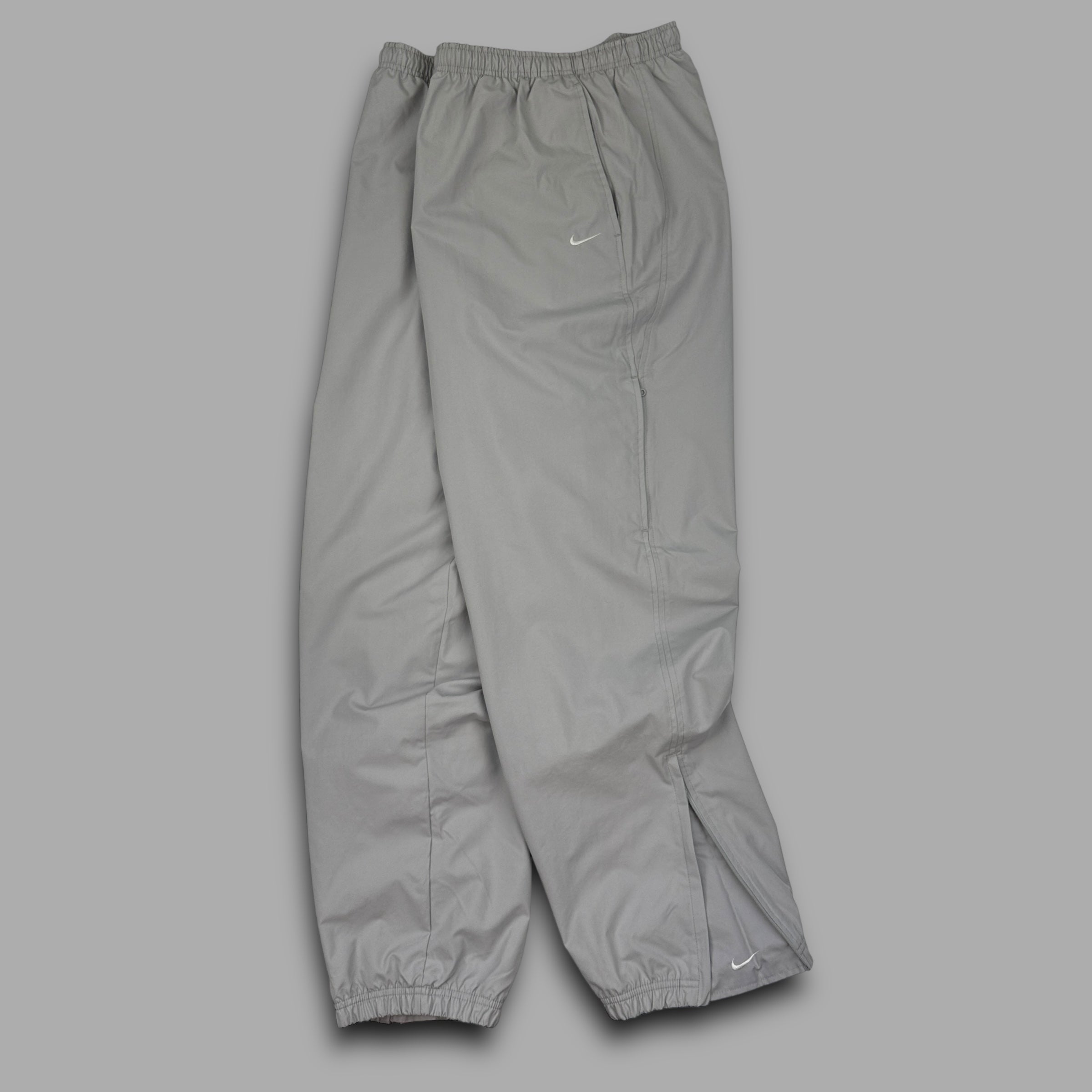 Nike 2000's baggy cuffed track bottoms (XL)