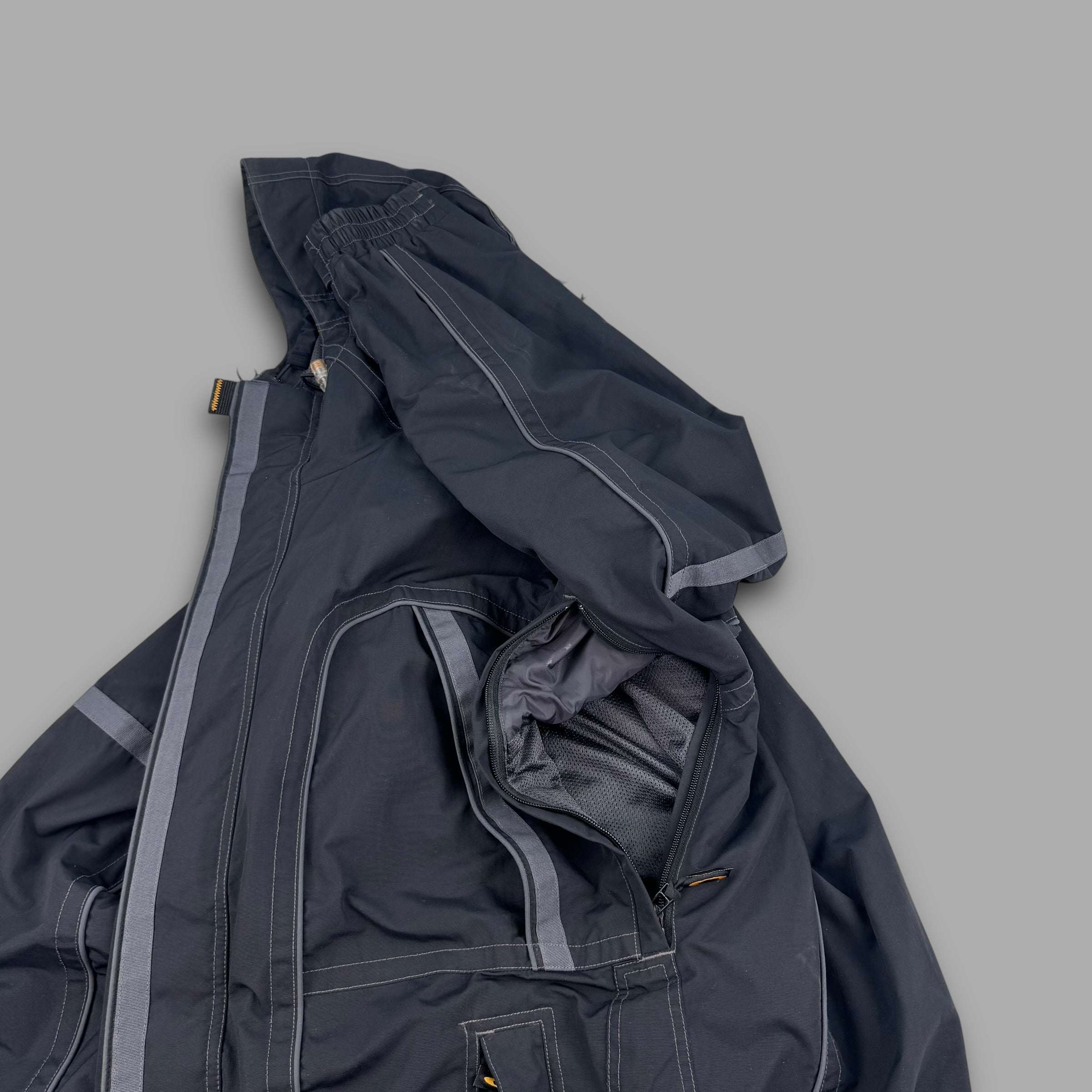 Oakley software 2000's technical panelled multi pocket softshell ski jacket (S-M)