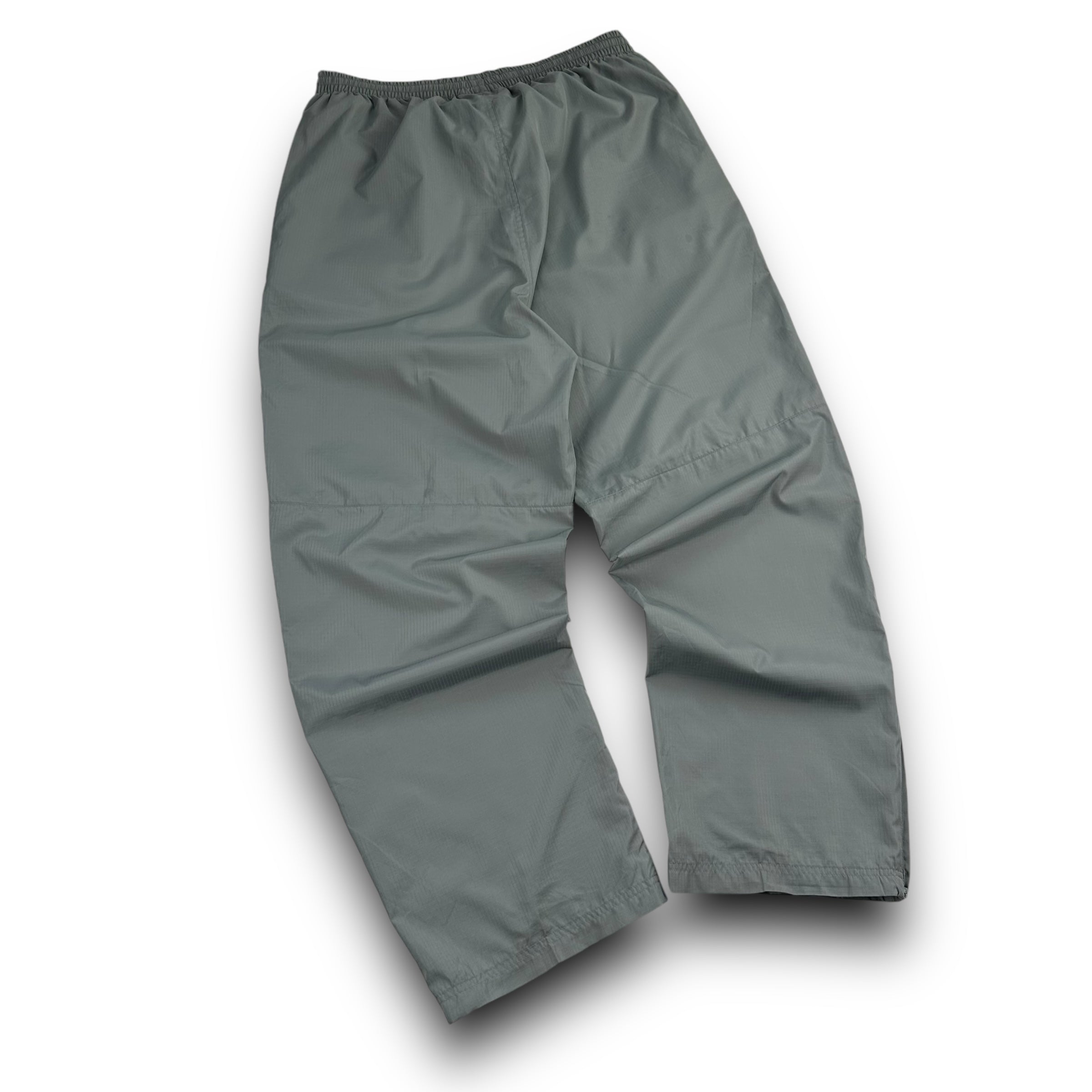 Fila 2000's paneled ripstop style resistant over trousers (L)