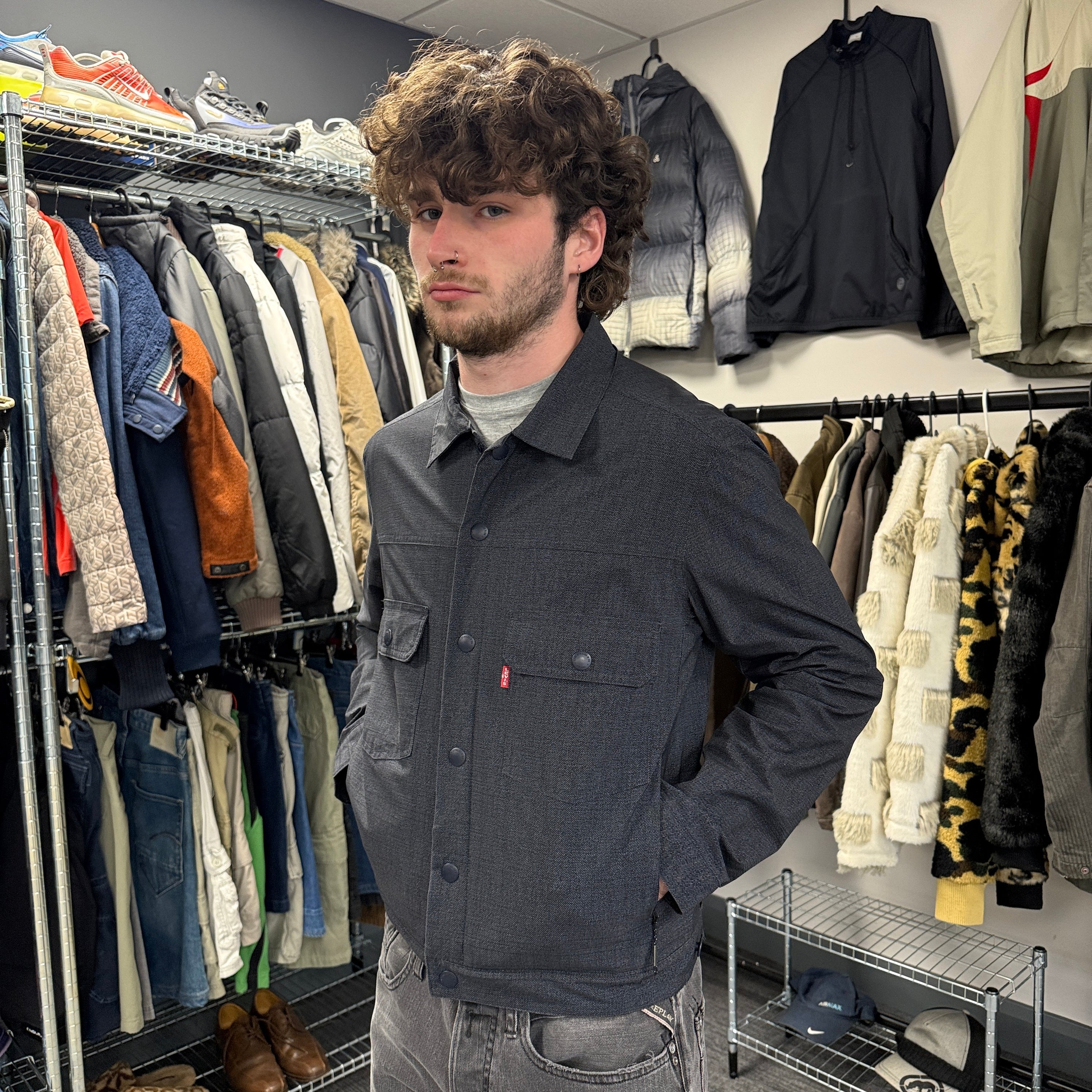 Levi's 2000's technical multi-pocket water resistant coach jacket (S)