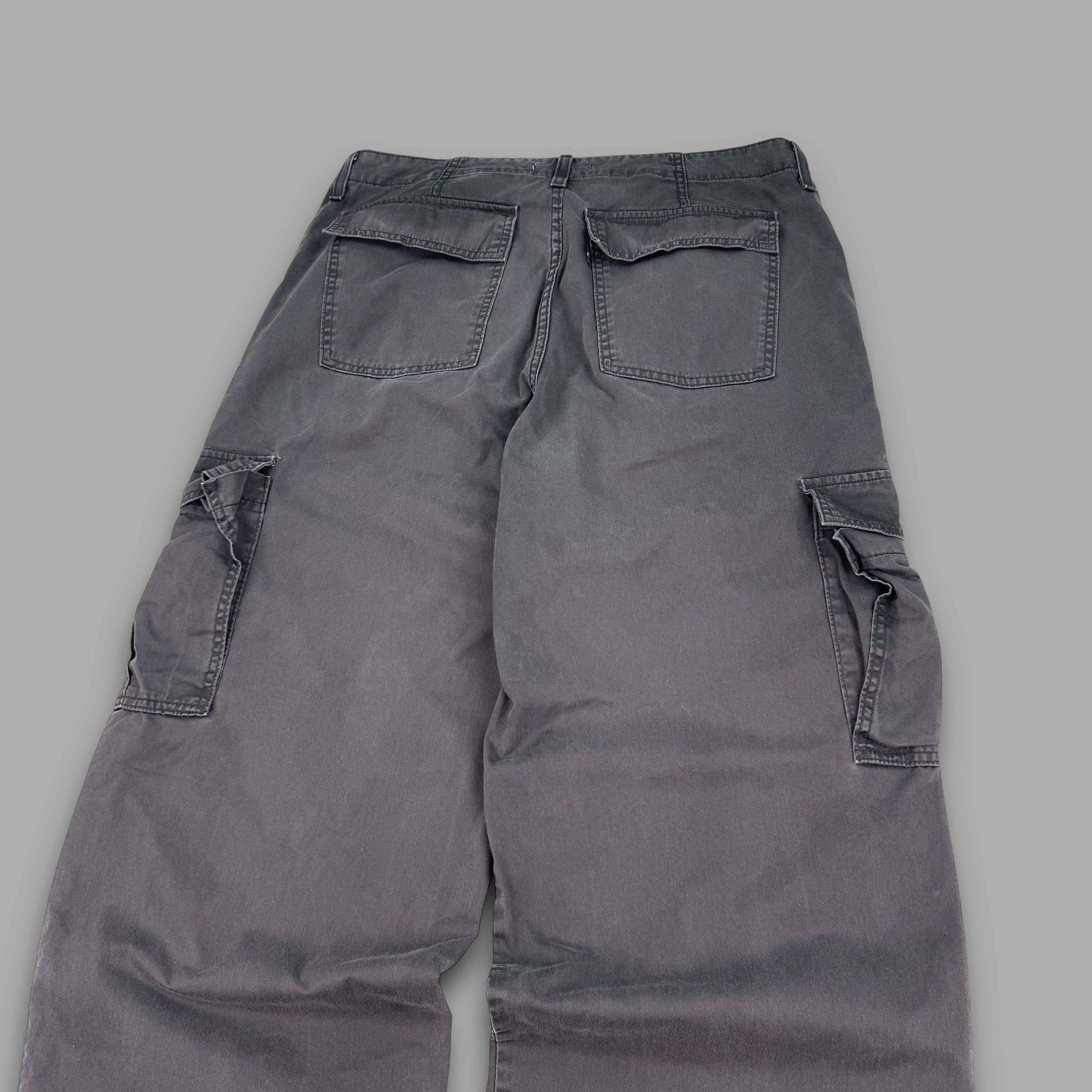 Levi's 2000's technical baggy wide leg cuffed cargo bottoms (M)