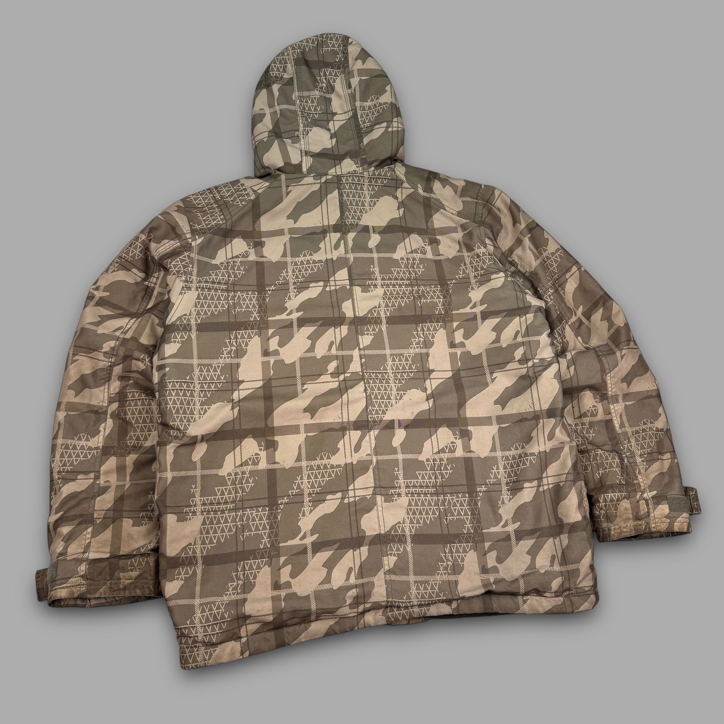 Quiksilver 2000's technical multi-pocket fleece lined softshell jacket (M)