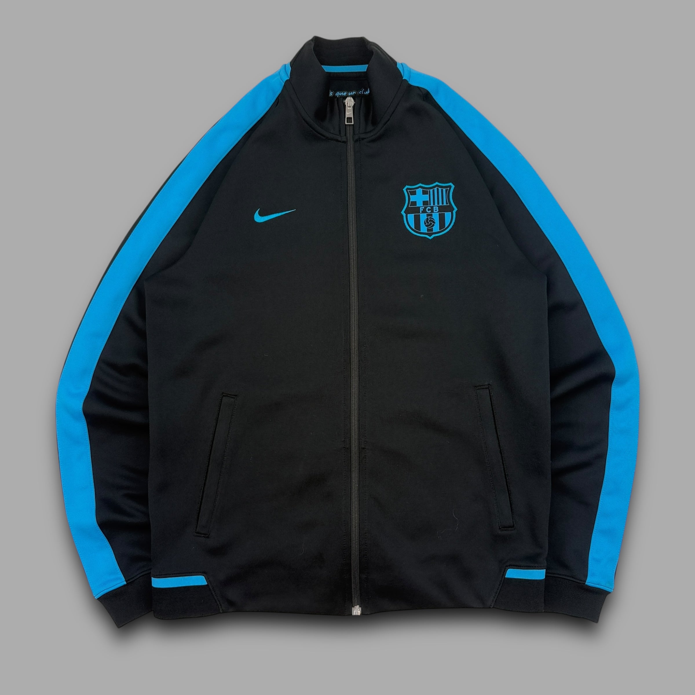 Barcelona nike 2015/16 team track jacket (M)