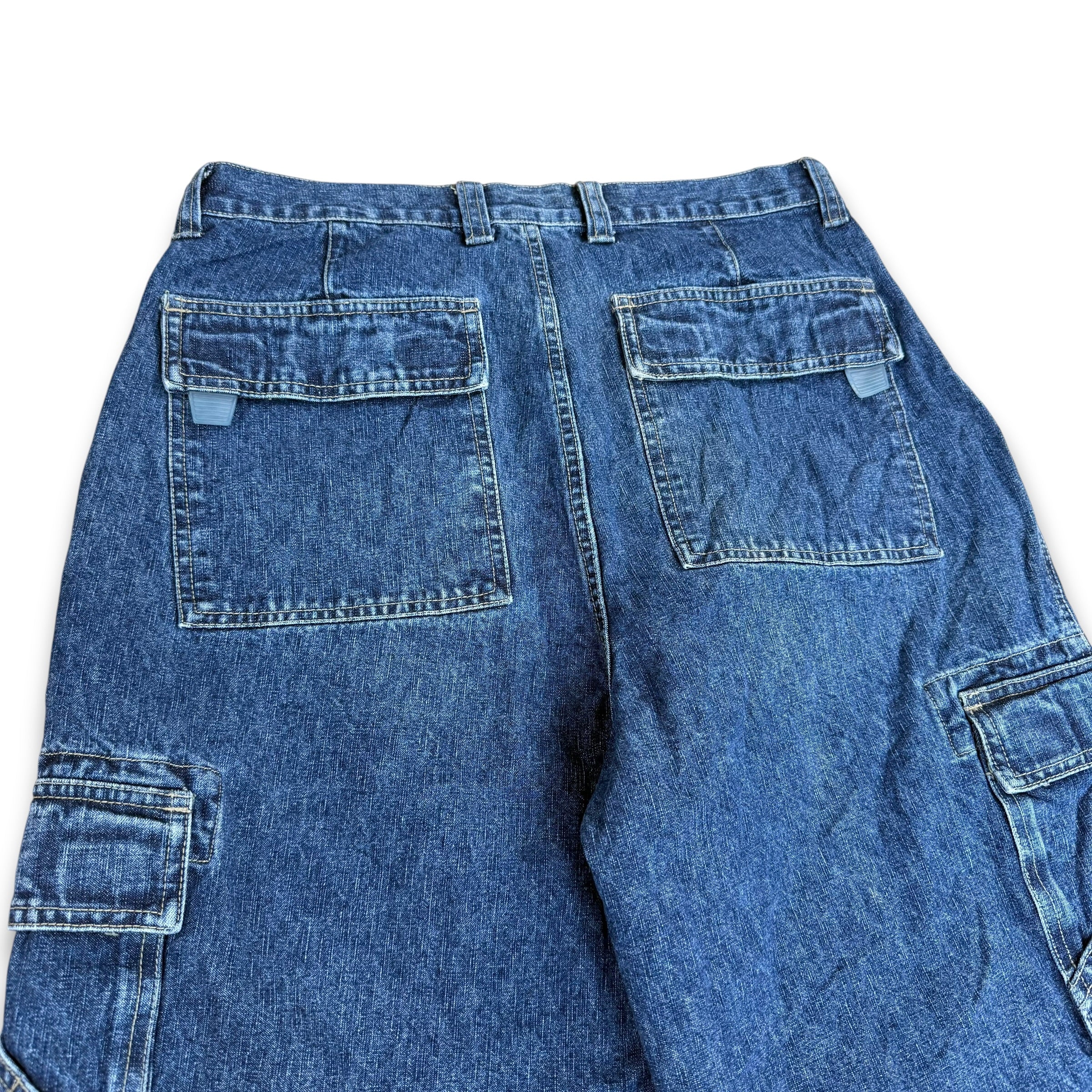 Vintage utility 2000's baggy dark denim cargo jorts (S-M)