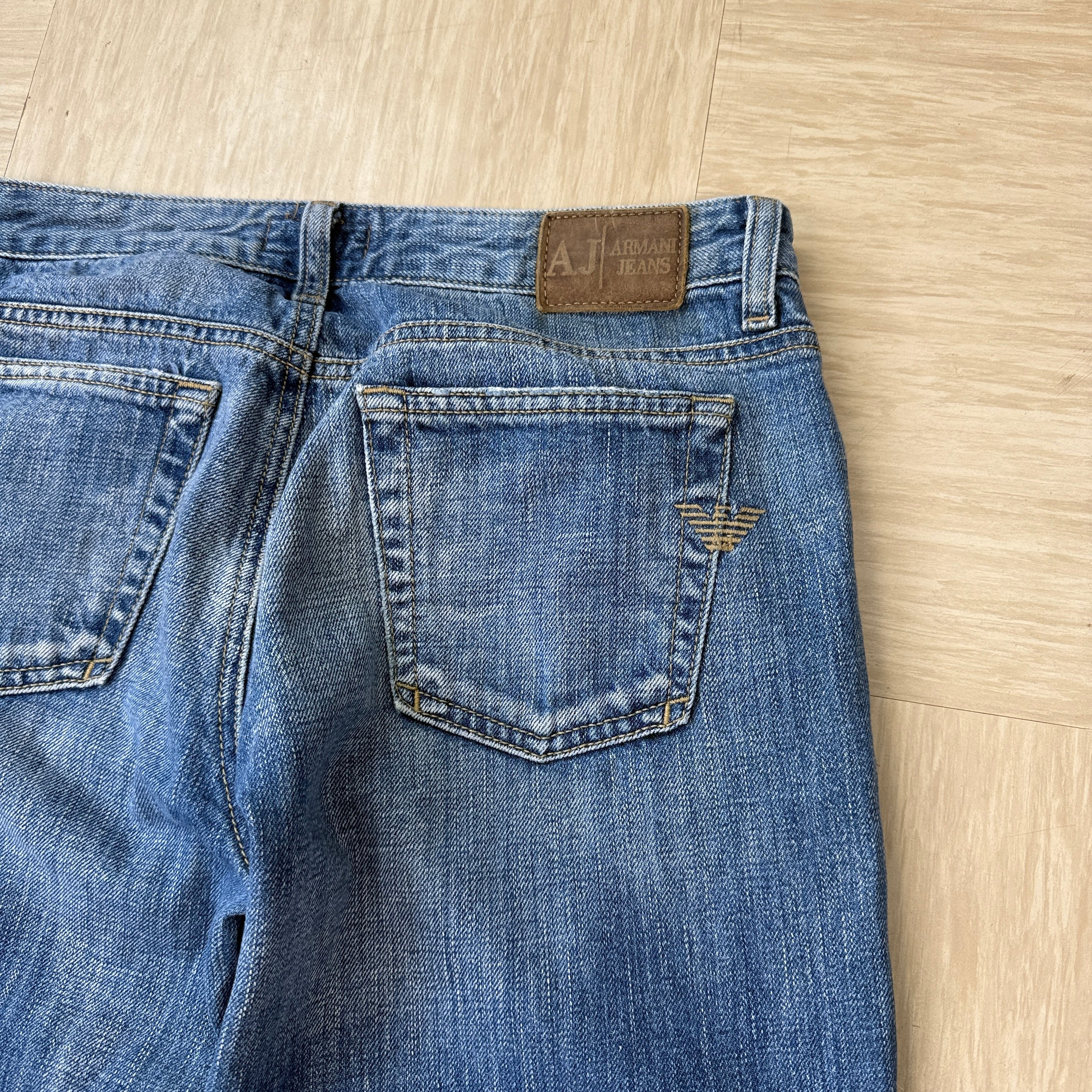 Armani 2000's relaxed bootcut denim jeans (S)